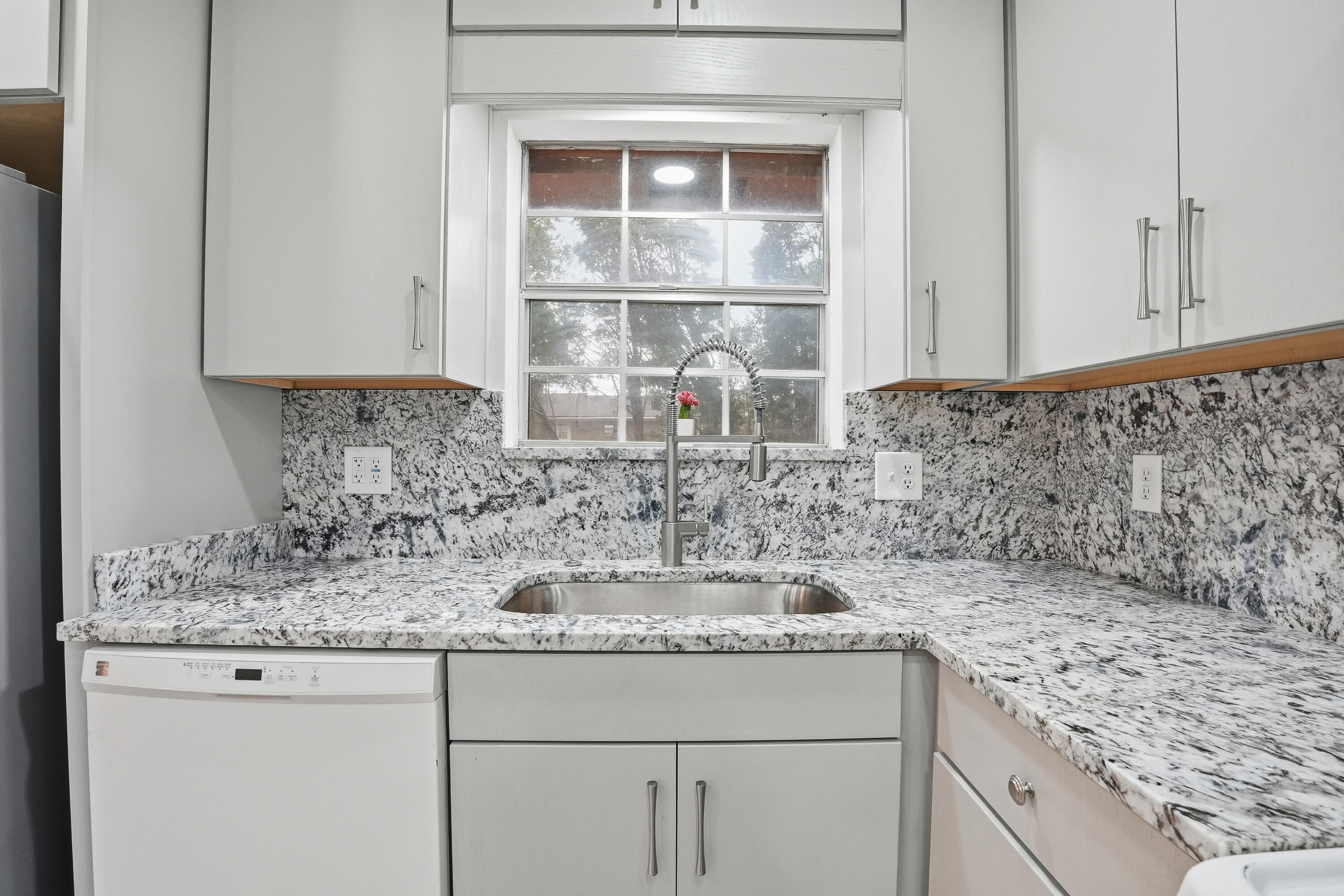 Casa Loma - Residential