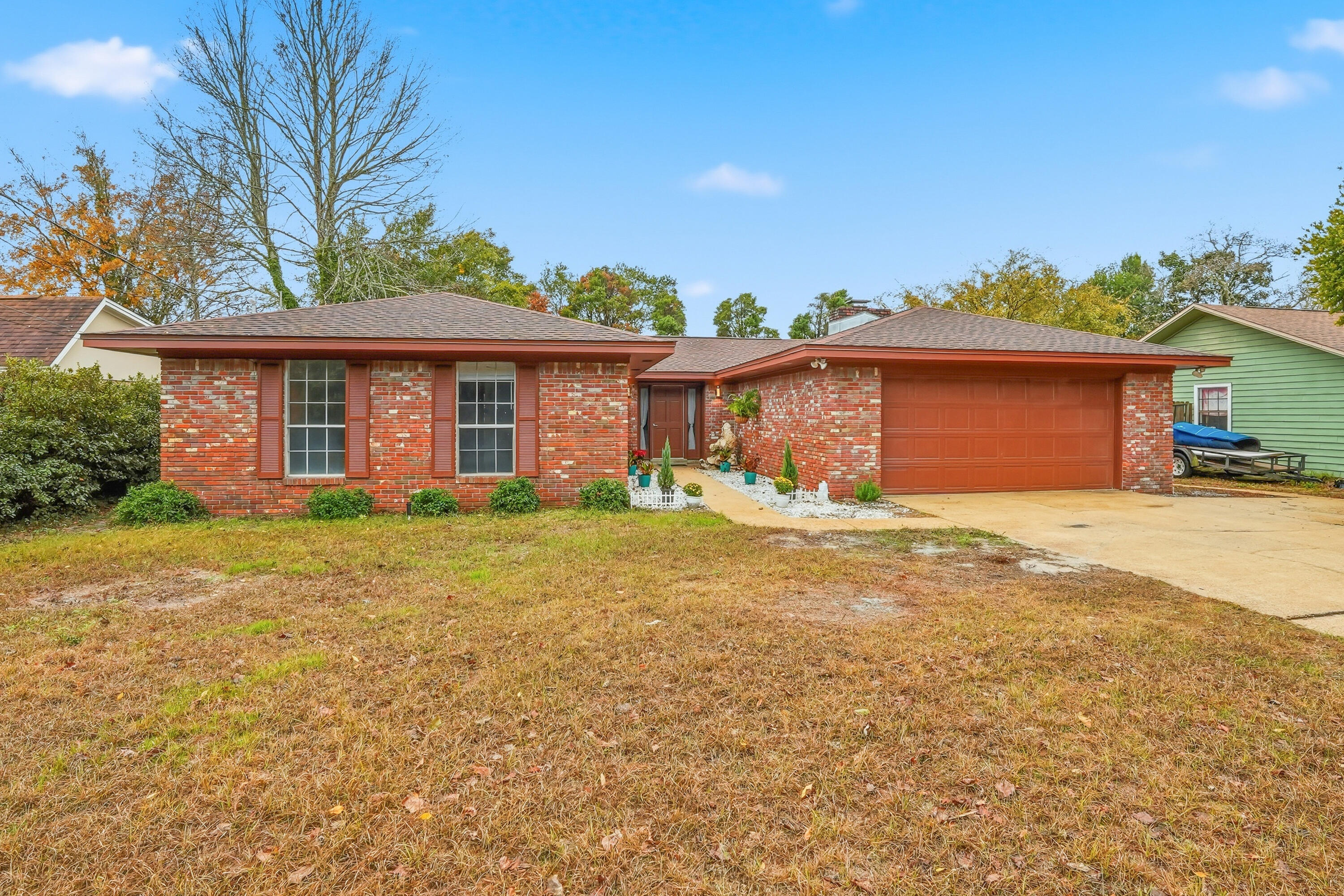 Casa Loma - Residential