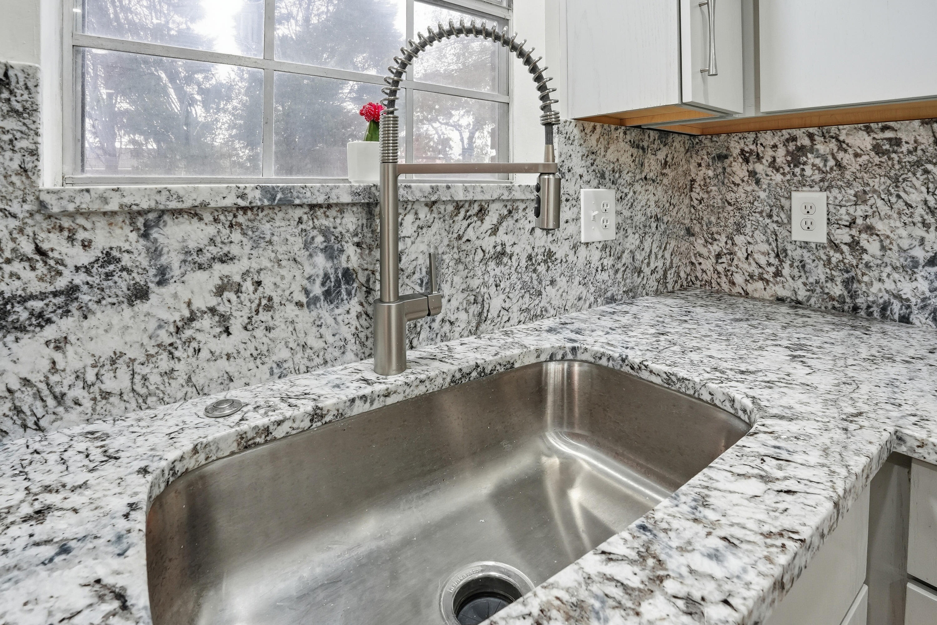 Casa Loma - Residential