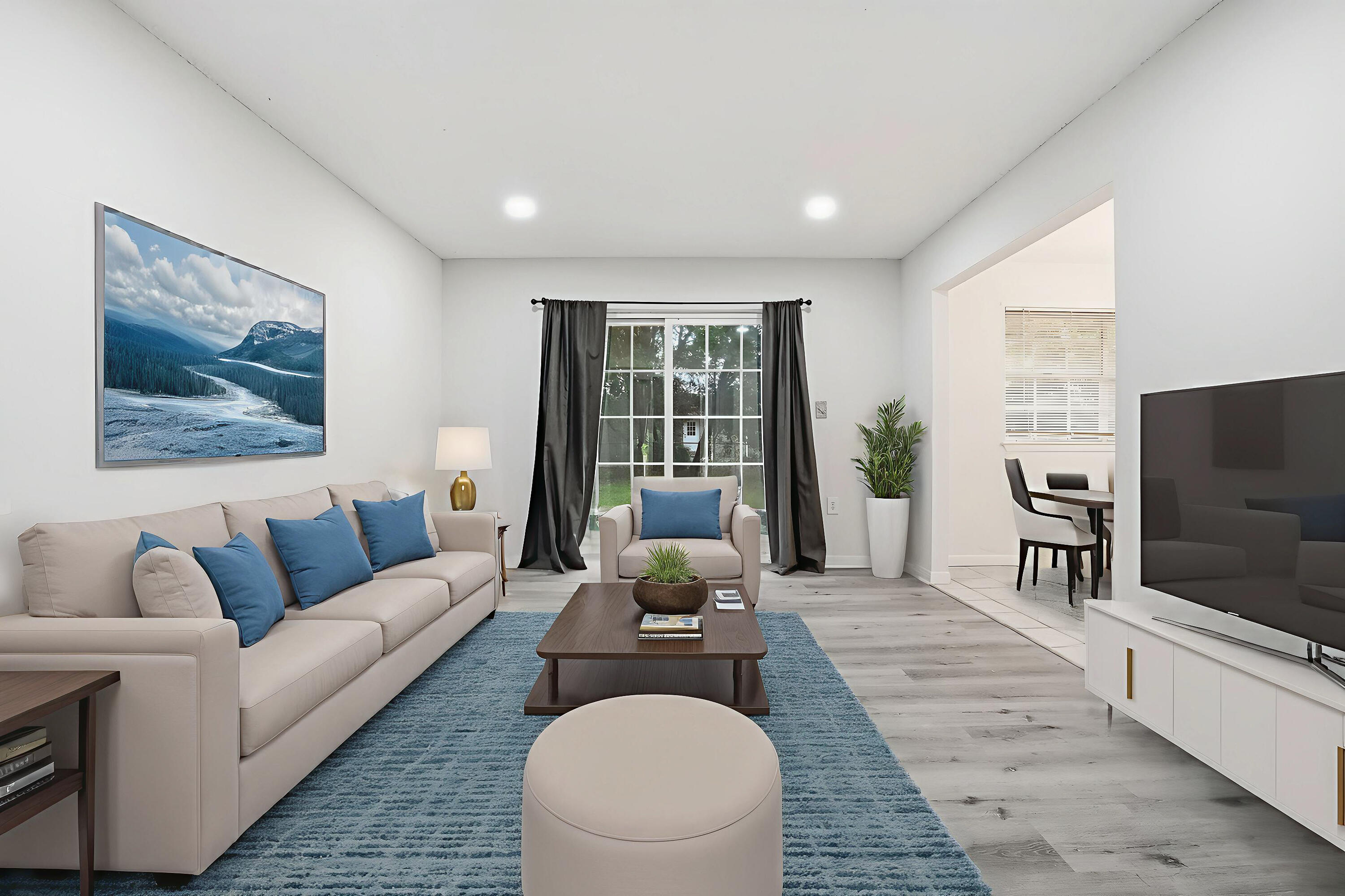 Casa Loma - Residential