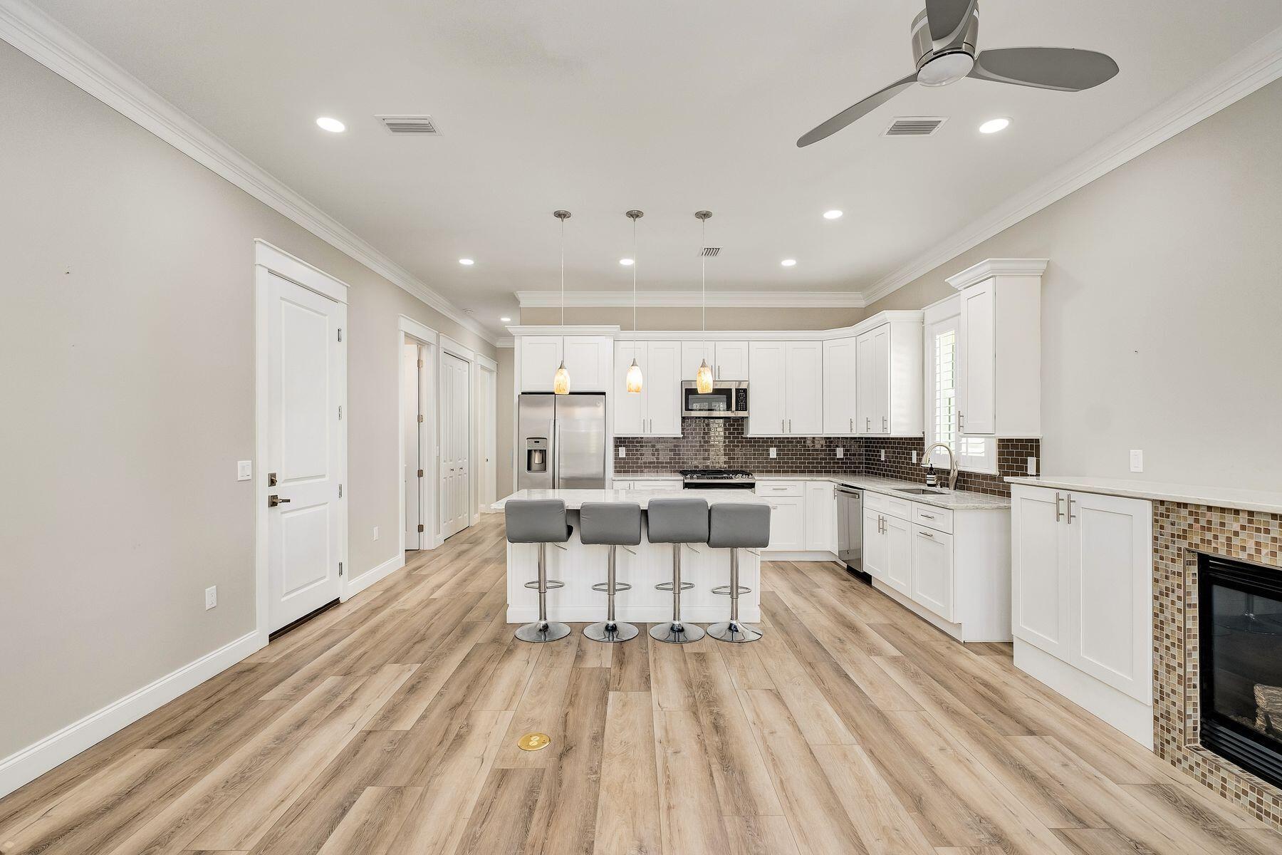 CALUSA BAY S/D - Residential