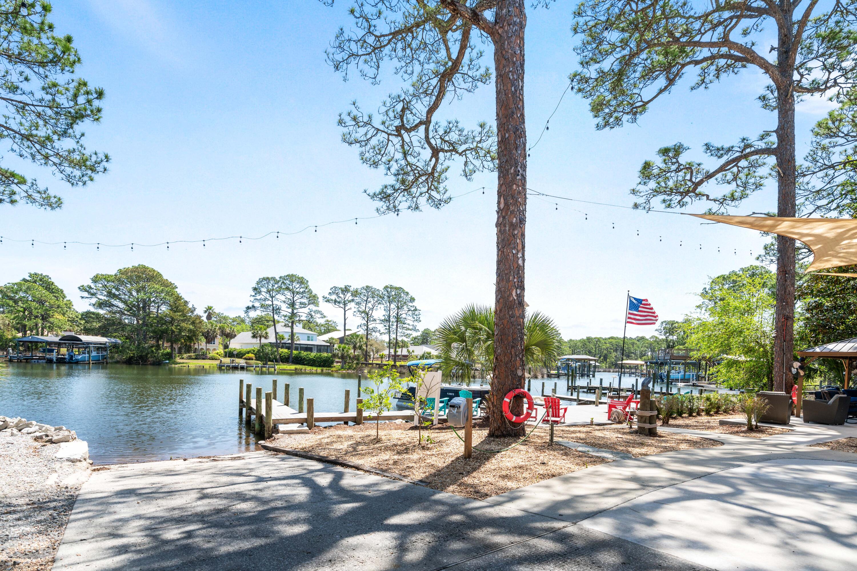 CARSON OAKS - Residential