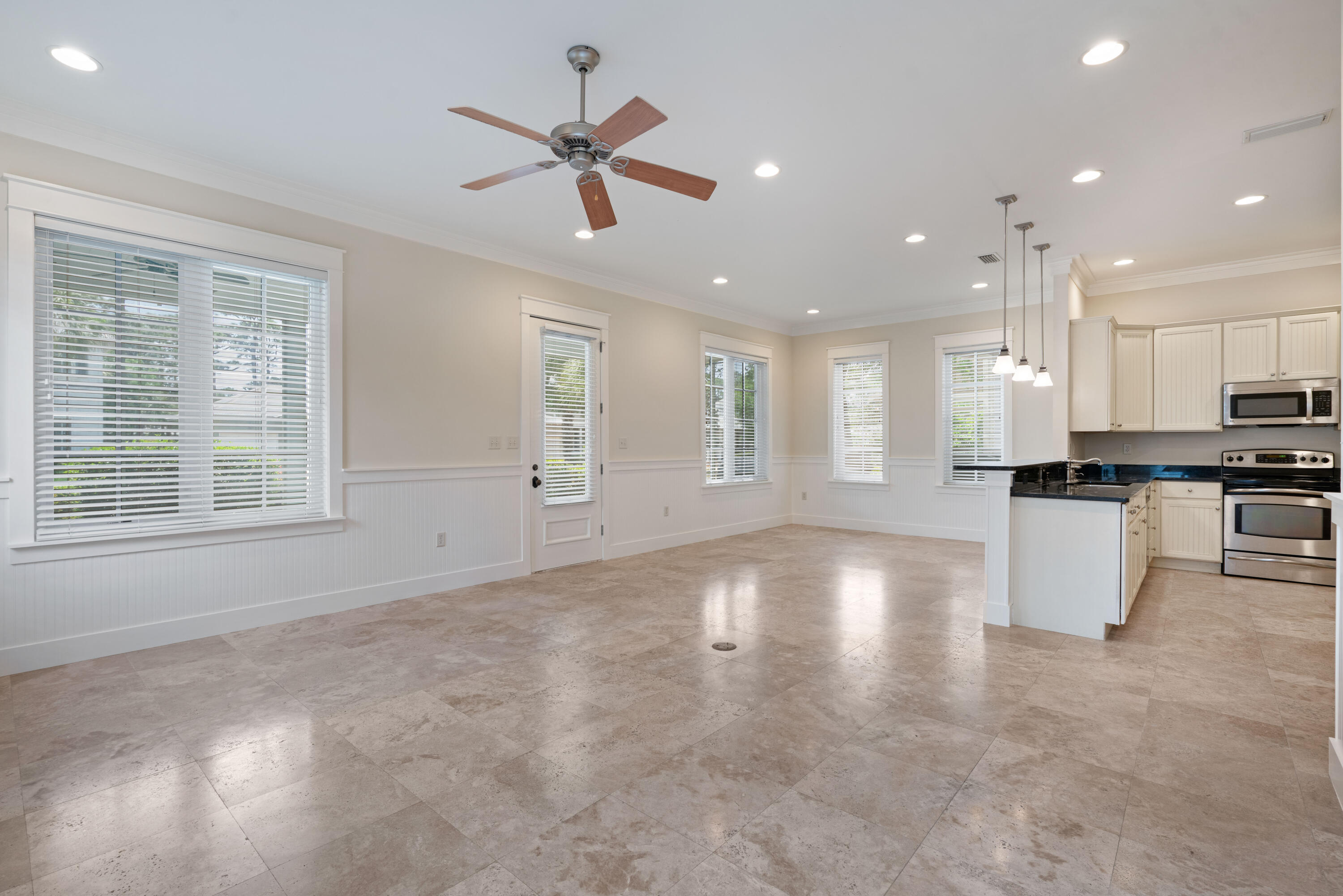 CARSON OAKS - Residential