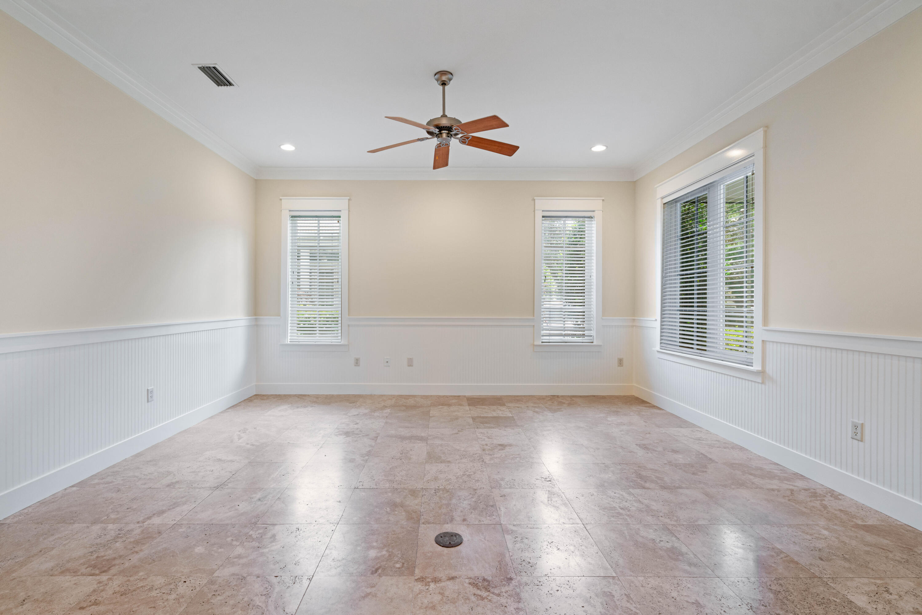 CARSON OAKS - Residential