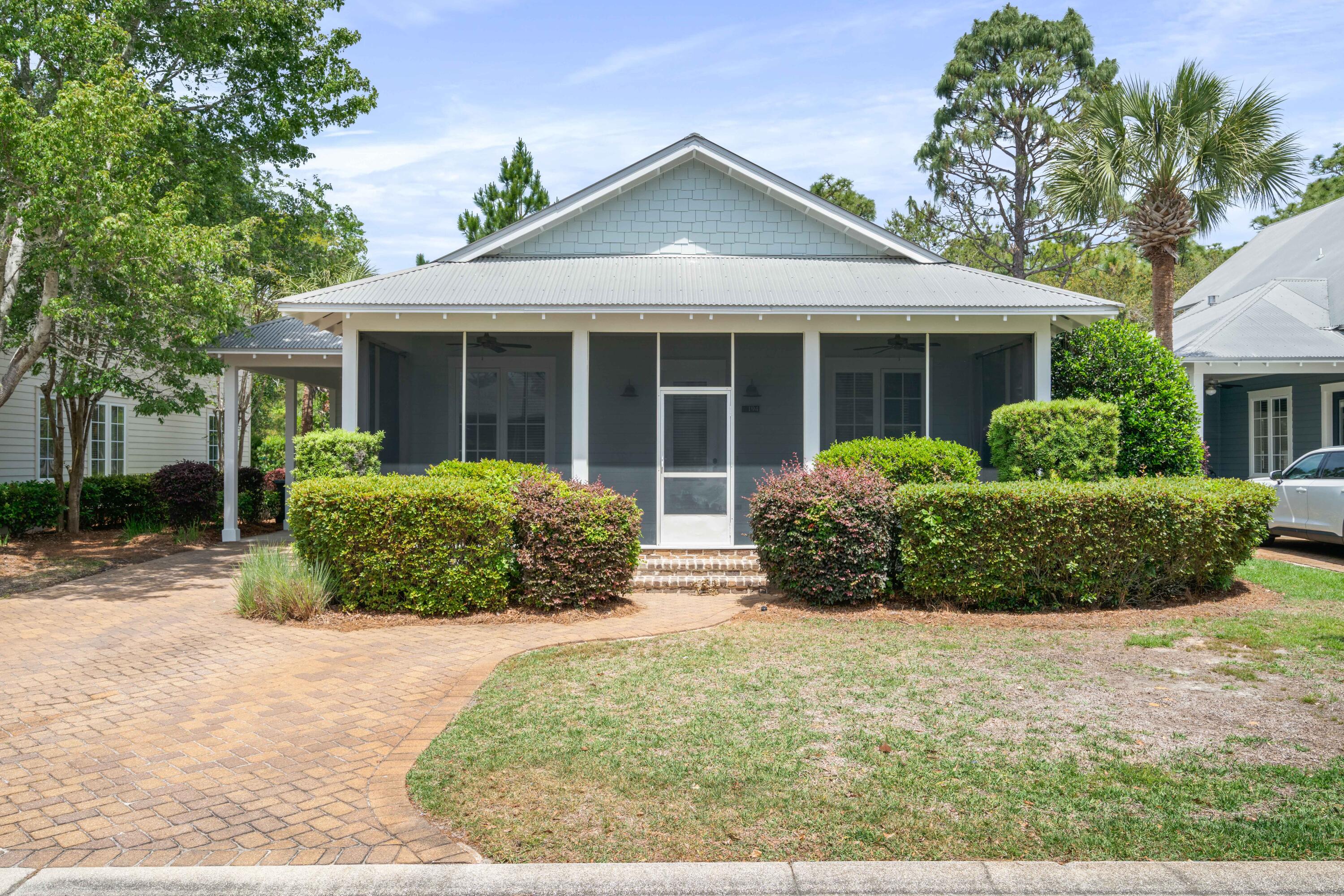 CARSON OAKS - Residential