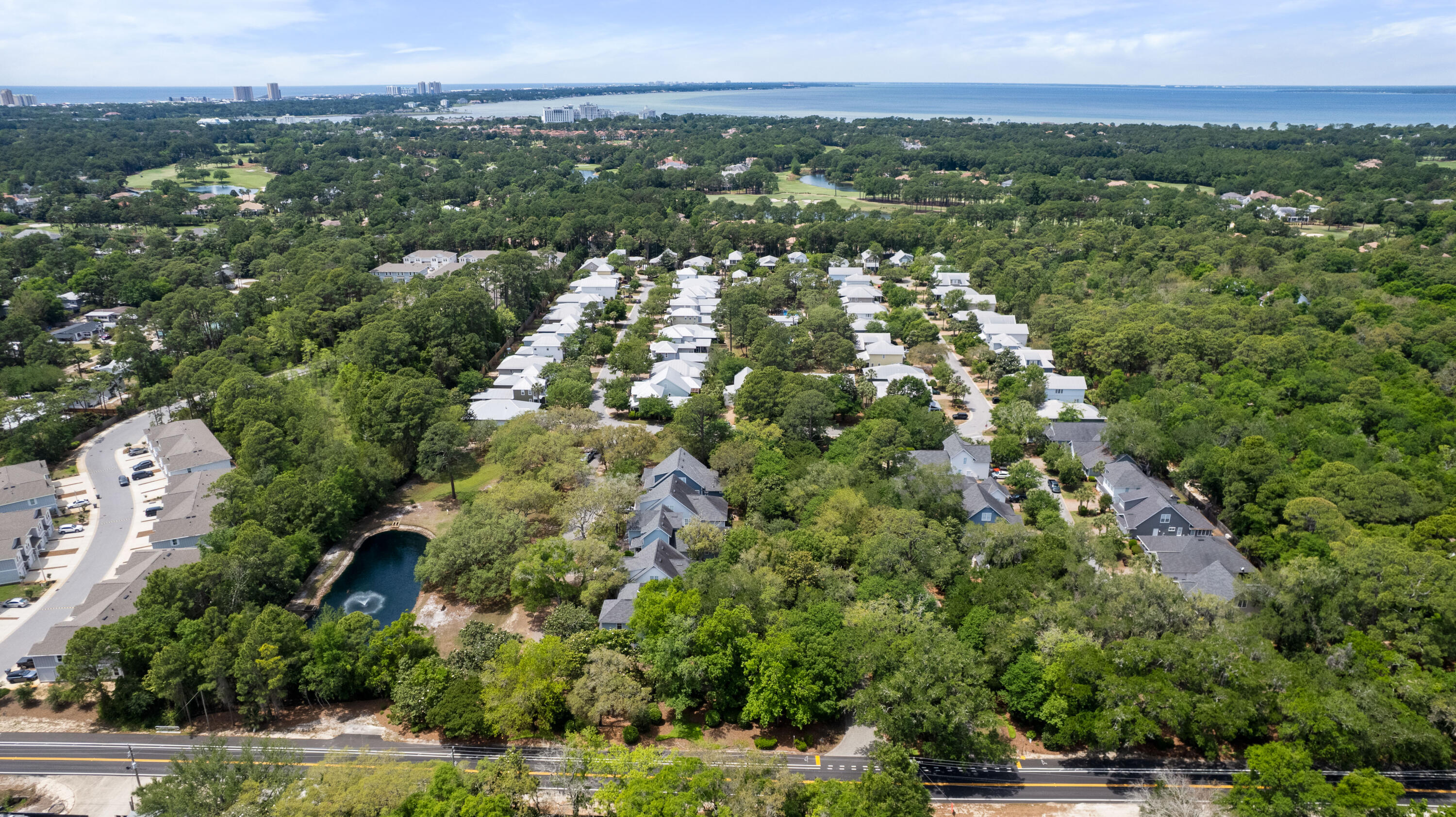 CARSON OAKS - Residential