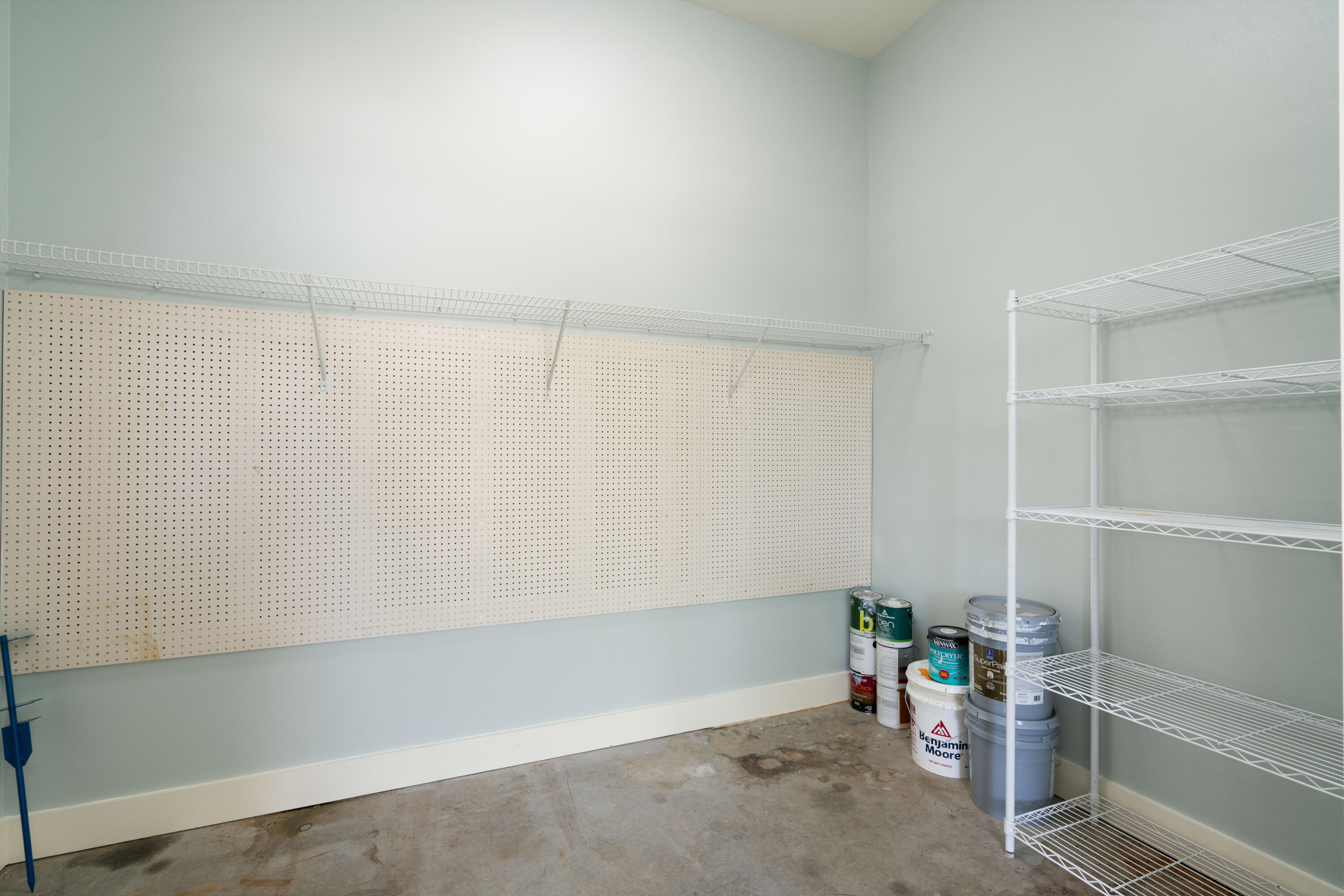 CARSON OAKS - Residential