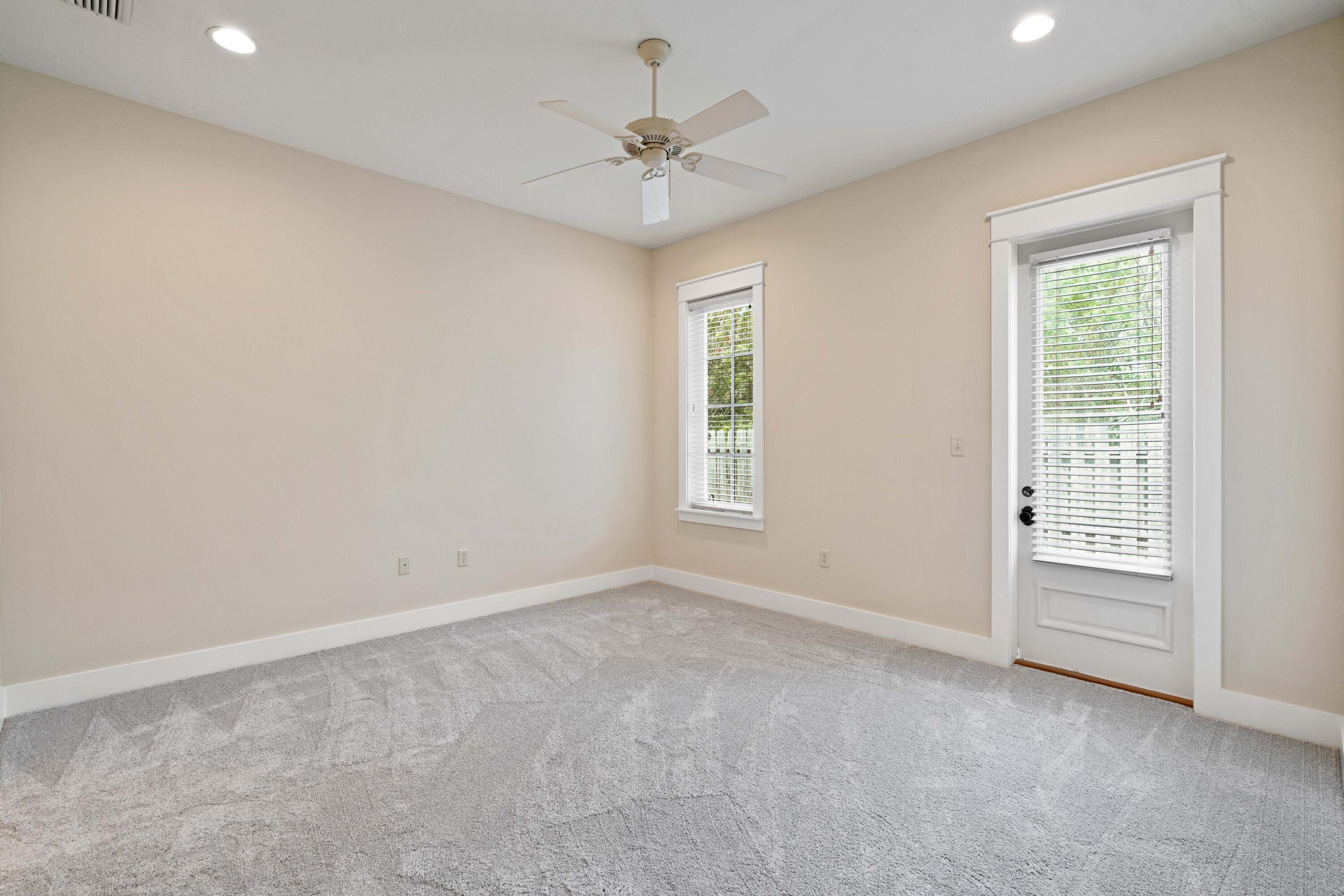 CARSON OAKS - Residential