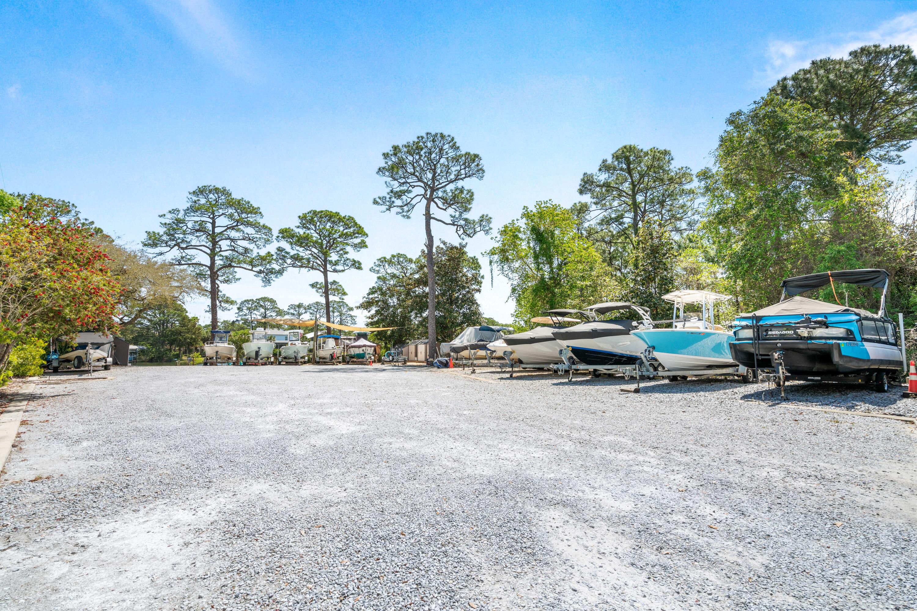 CARSON OAKS - Residential