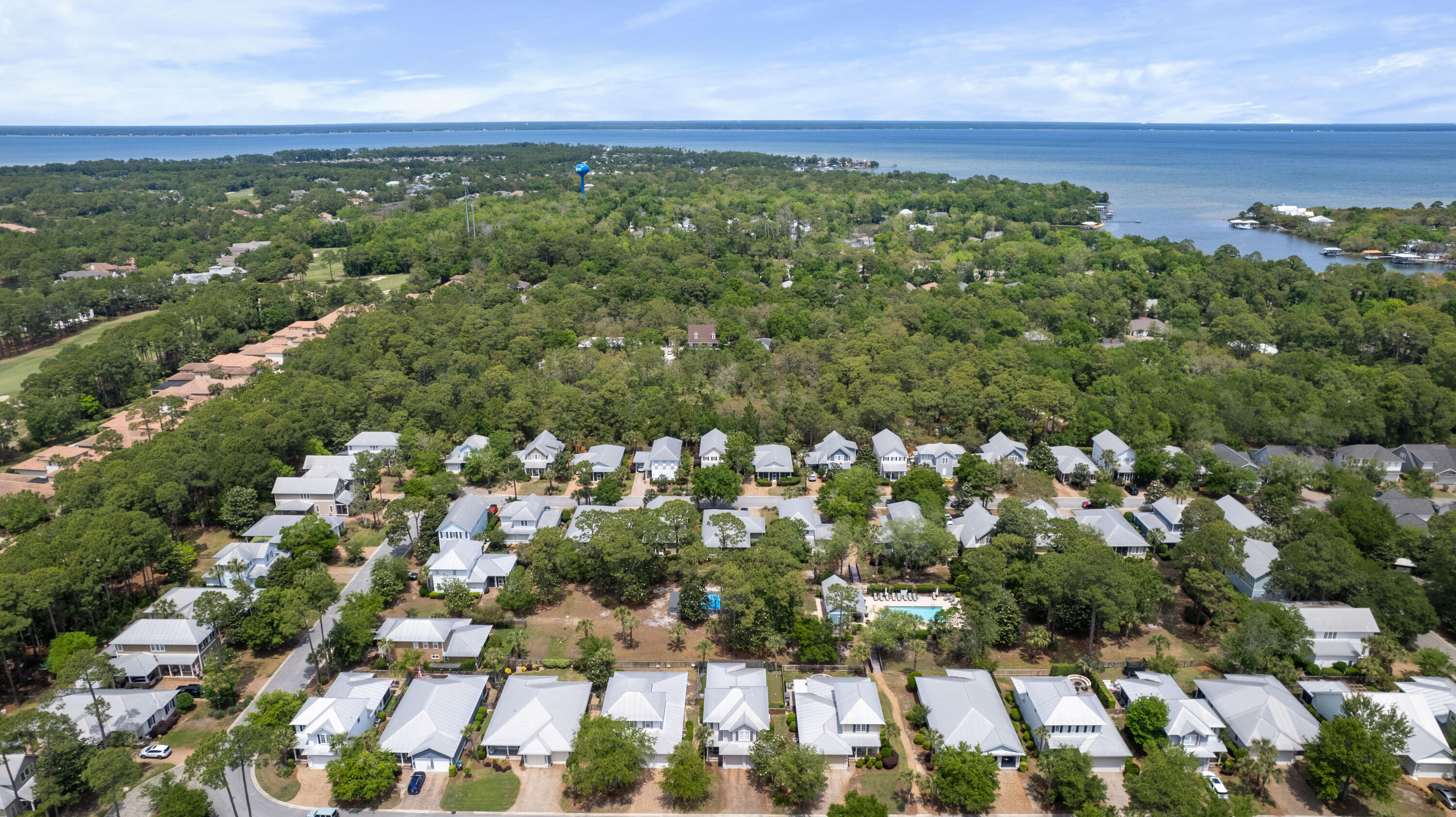 CARSON OAKS - Residential