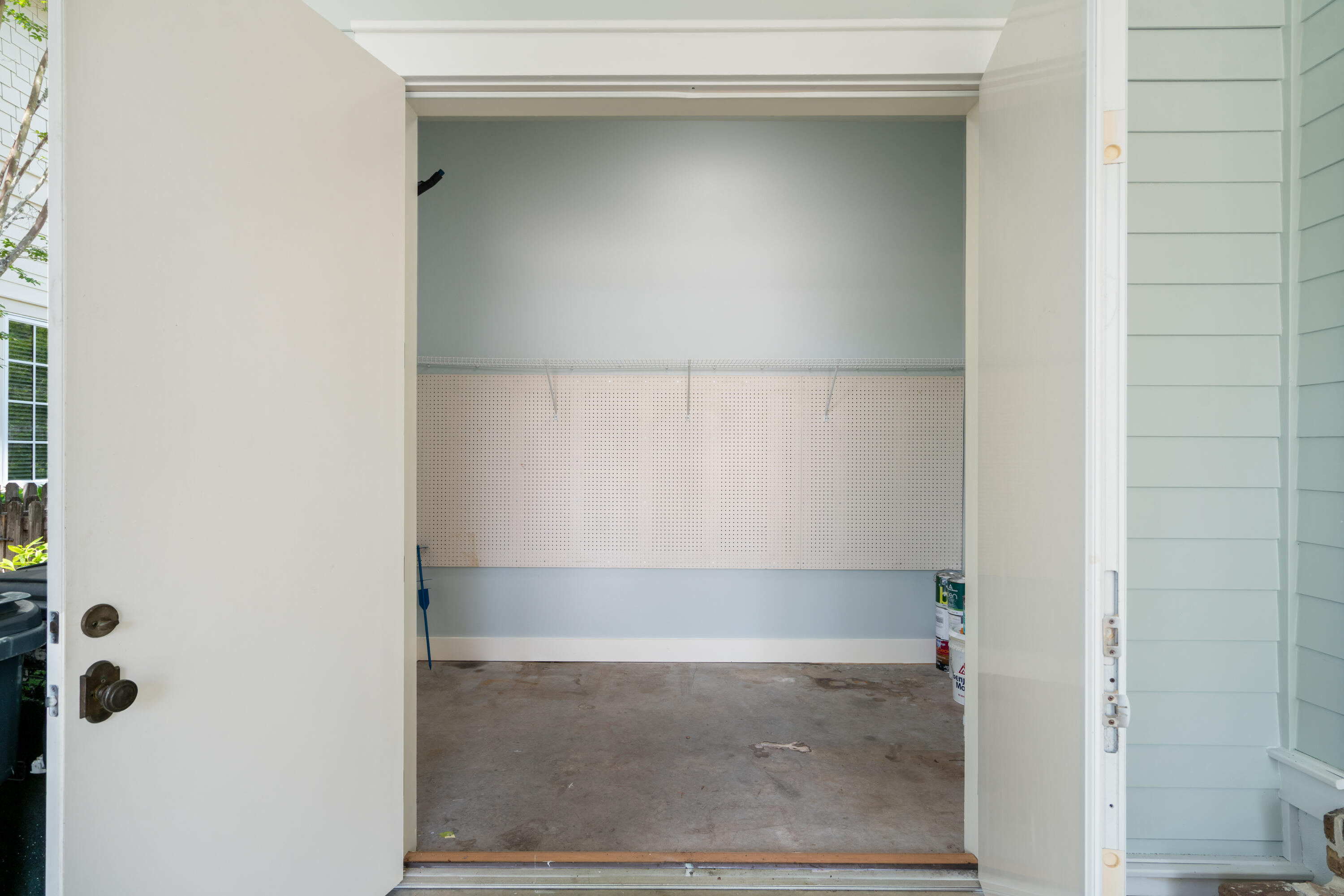 CARSON OAKS - Residential