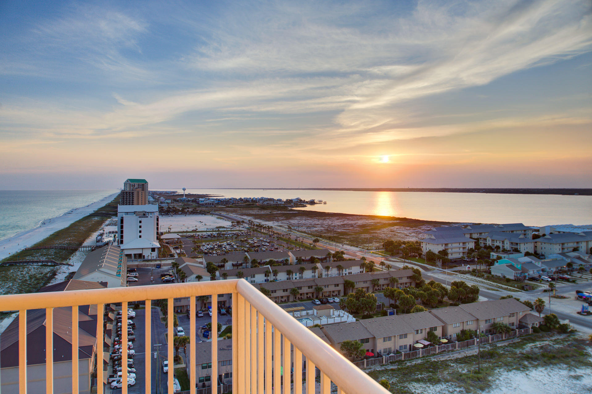 CARIBBEAN RESORT - Residential