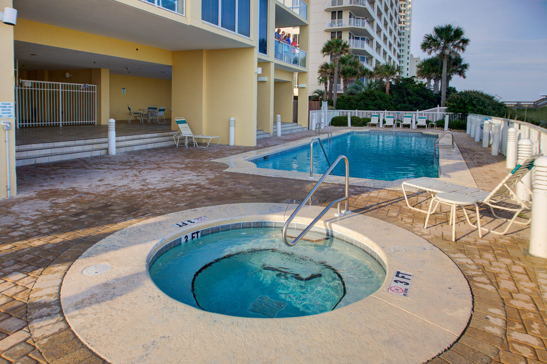 CARIBBEAN RESORT - Residential