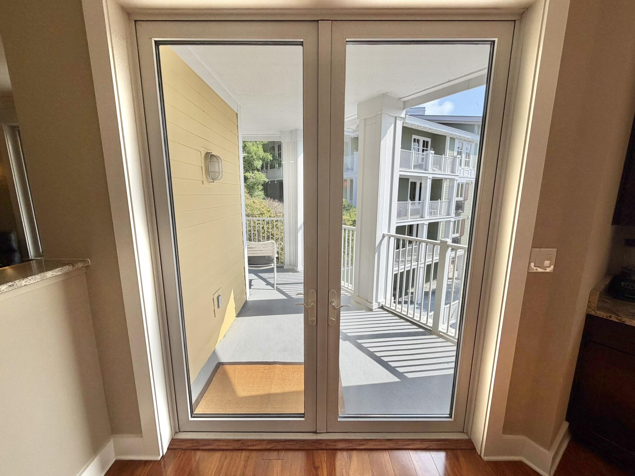 OBSERVATION POINT - Residential