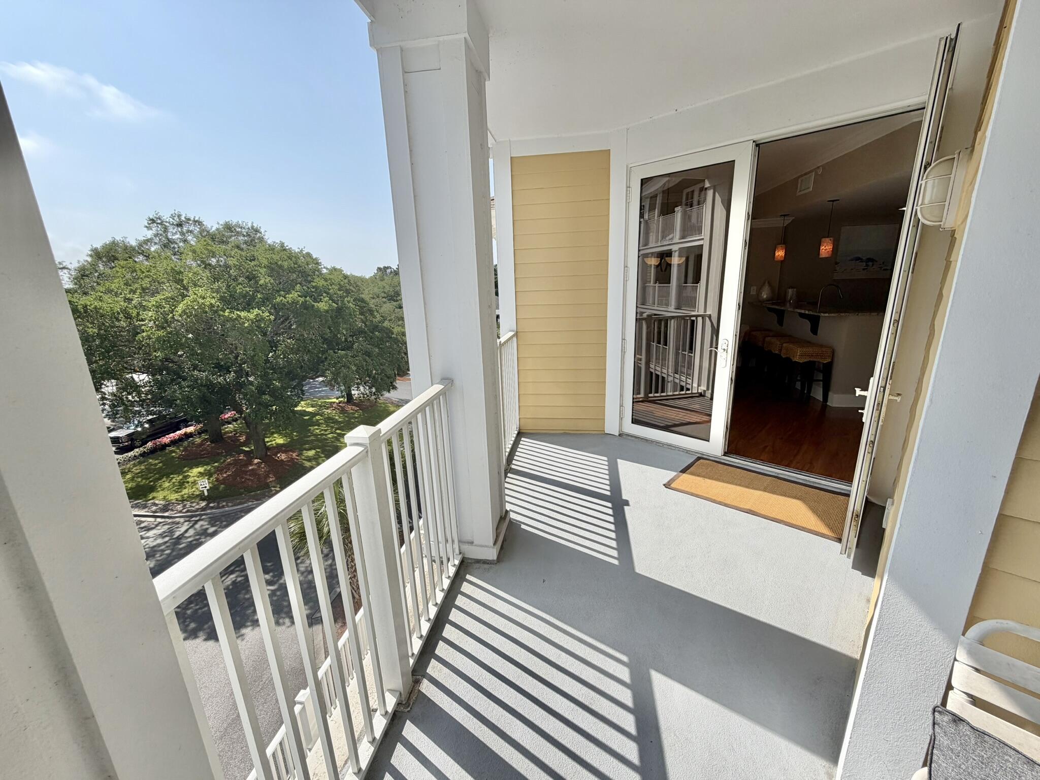 OBSERVATION POINT - Residential