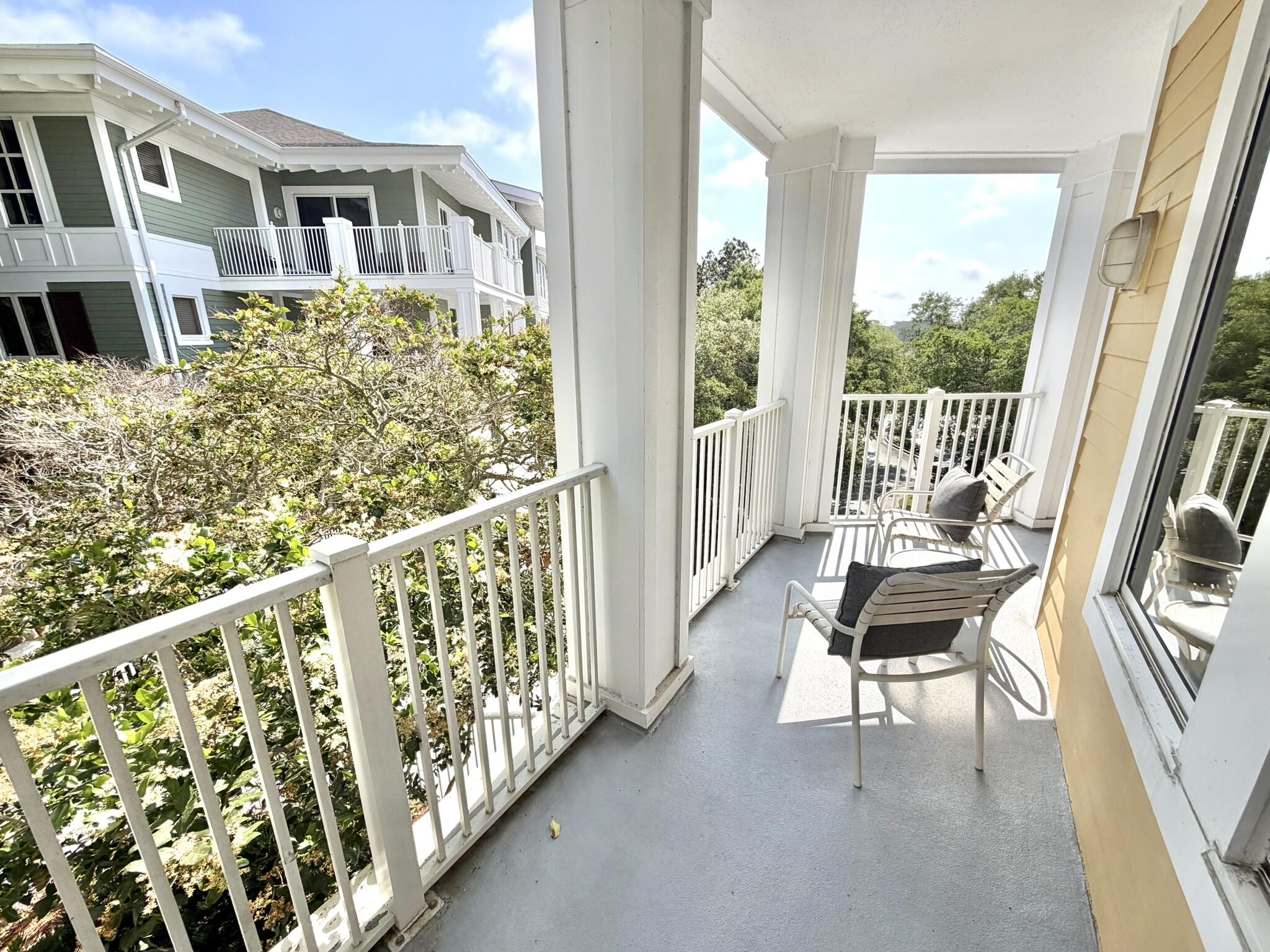 OBSERVATION POINT - Residential