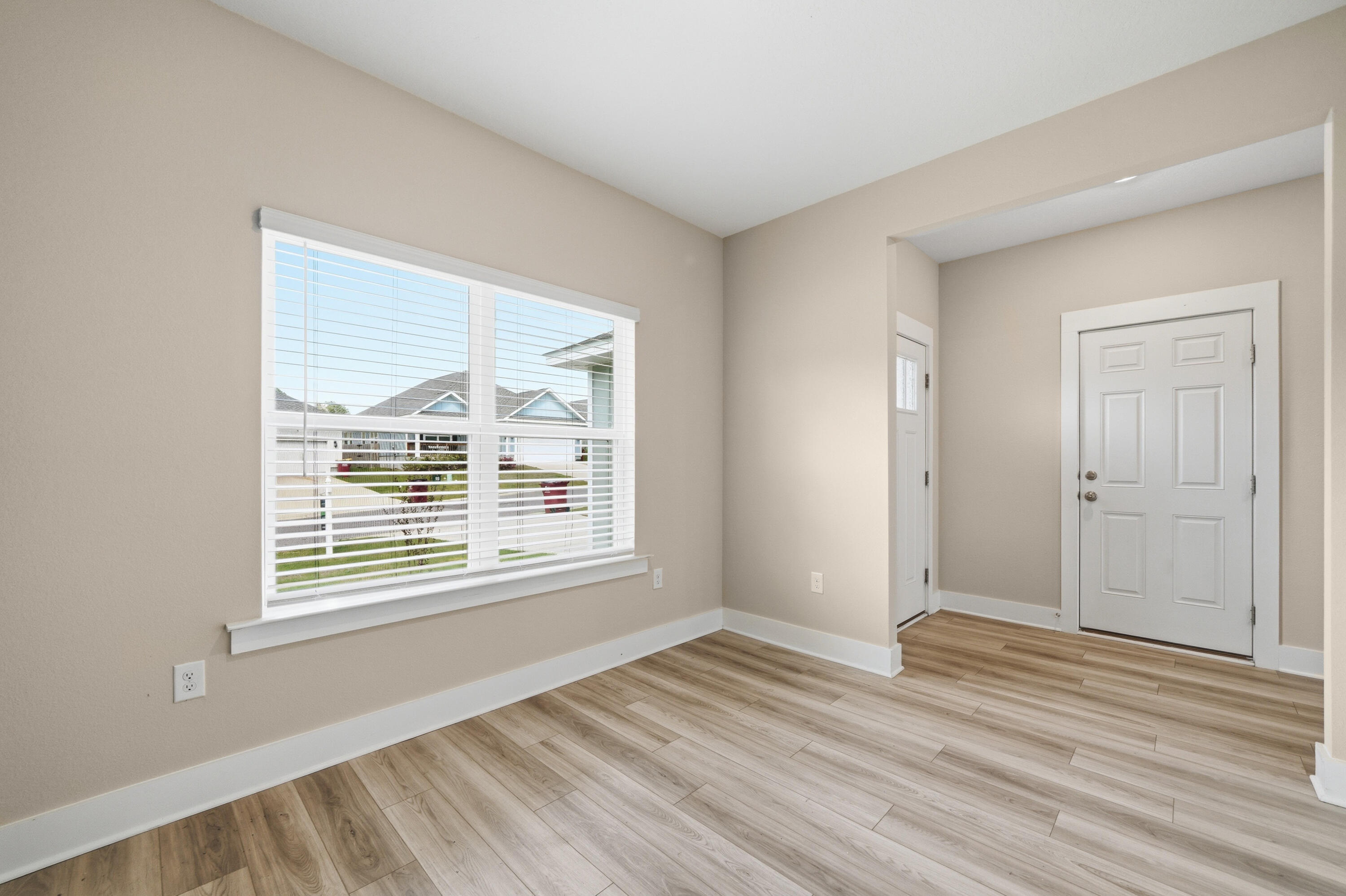 MAGNOLIA CREEK PHASE 1 - Residential