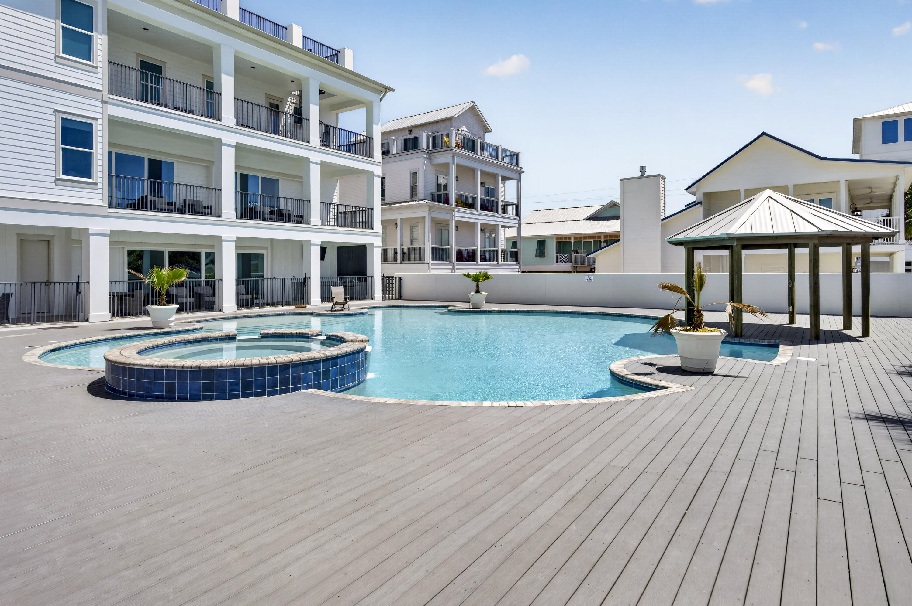 DUNE ALLEN - Residential