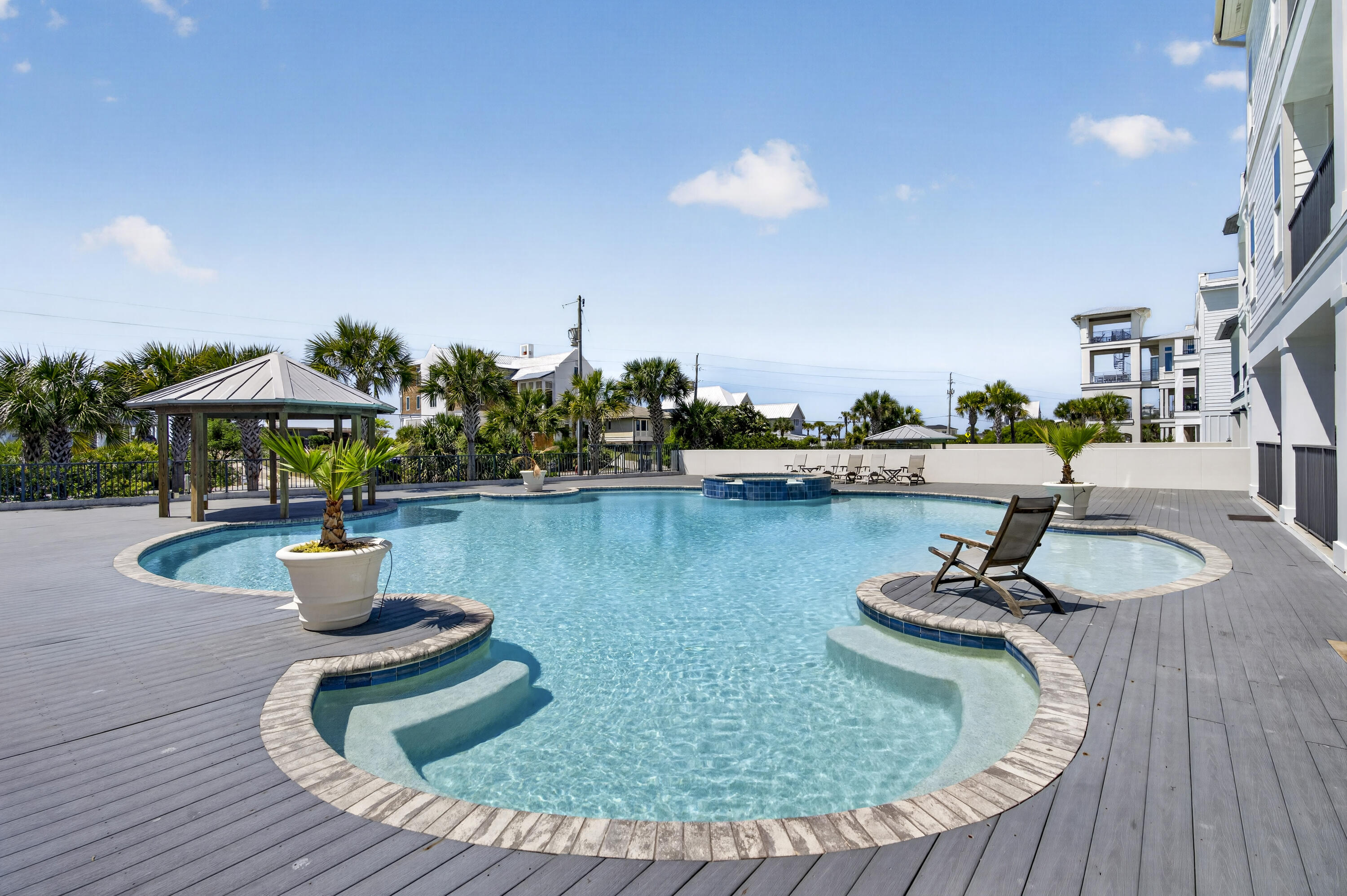 DUNE ALLEN - Residential