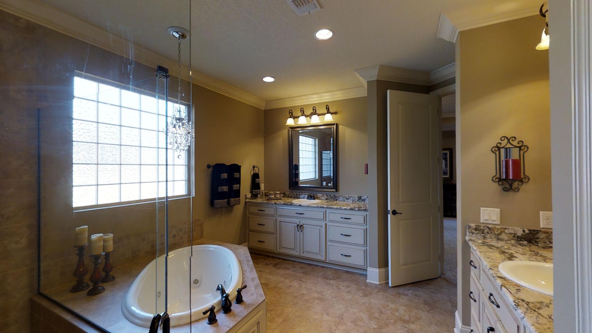 HERITAGE PARK - Residential