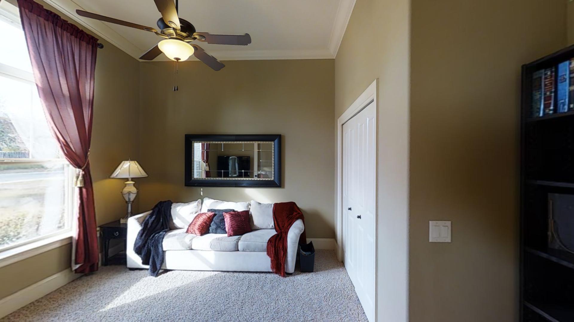 HERITAGE PARK - Residential