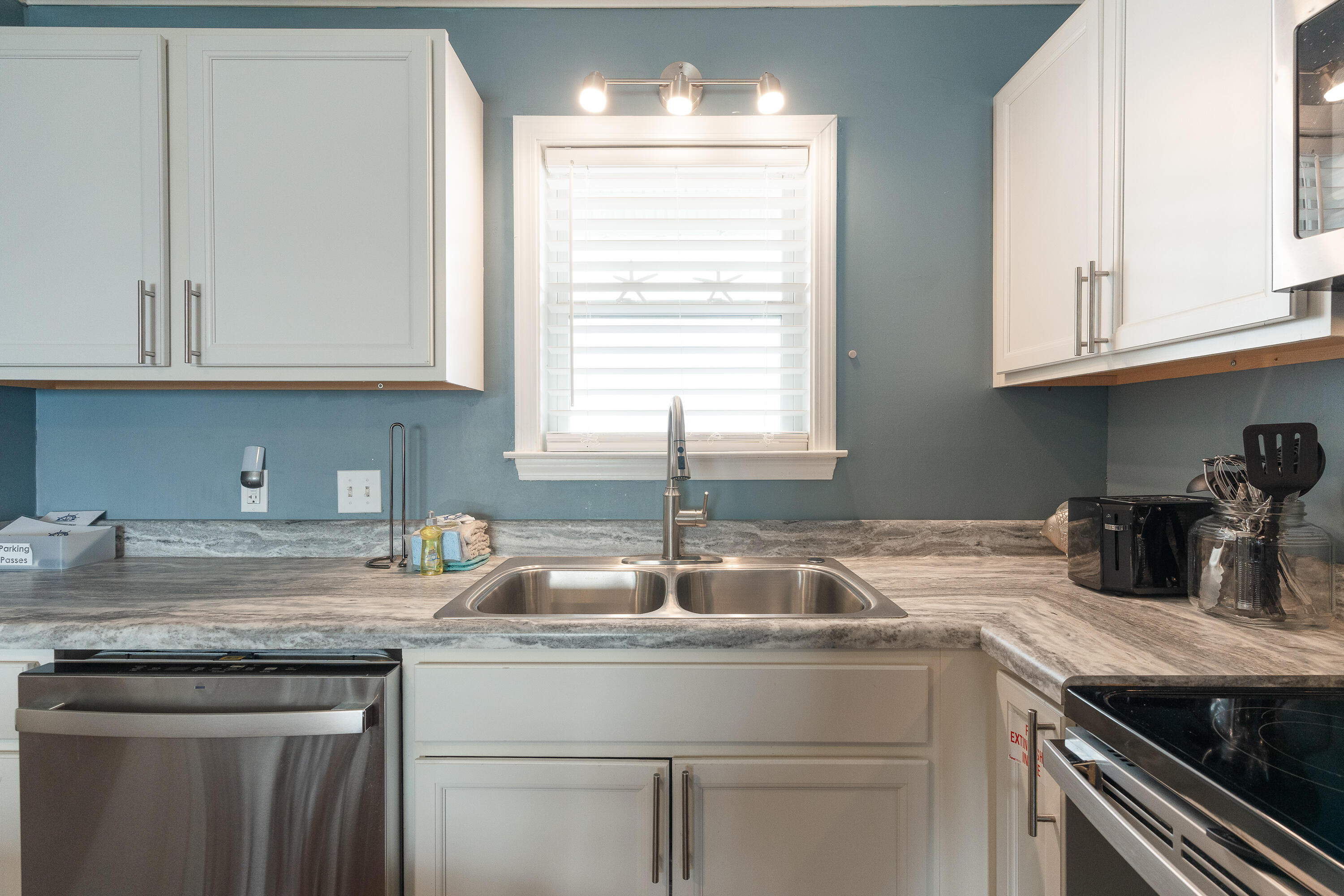 HERMITAGE CONDOMINIUM - Residential