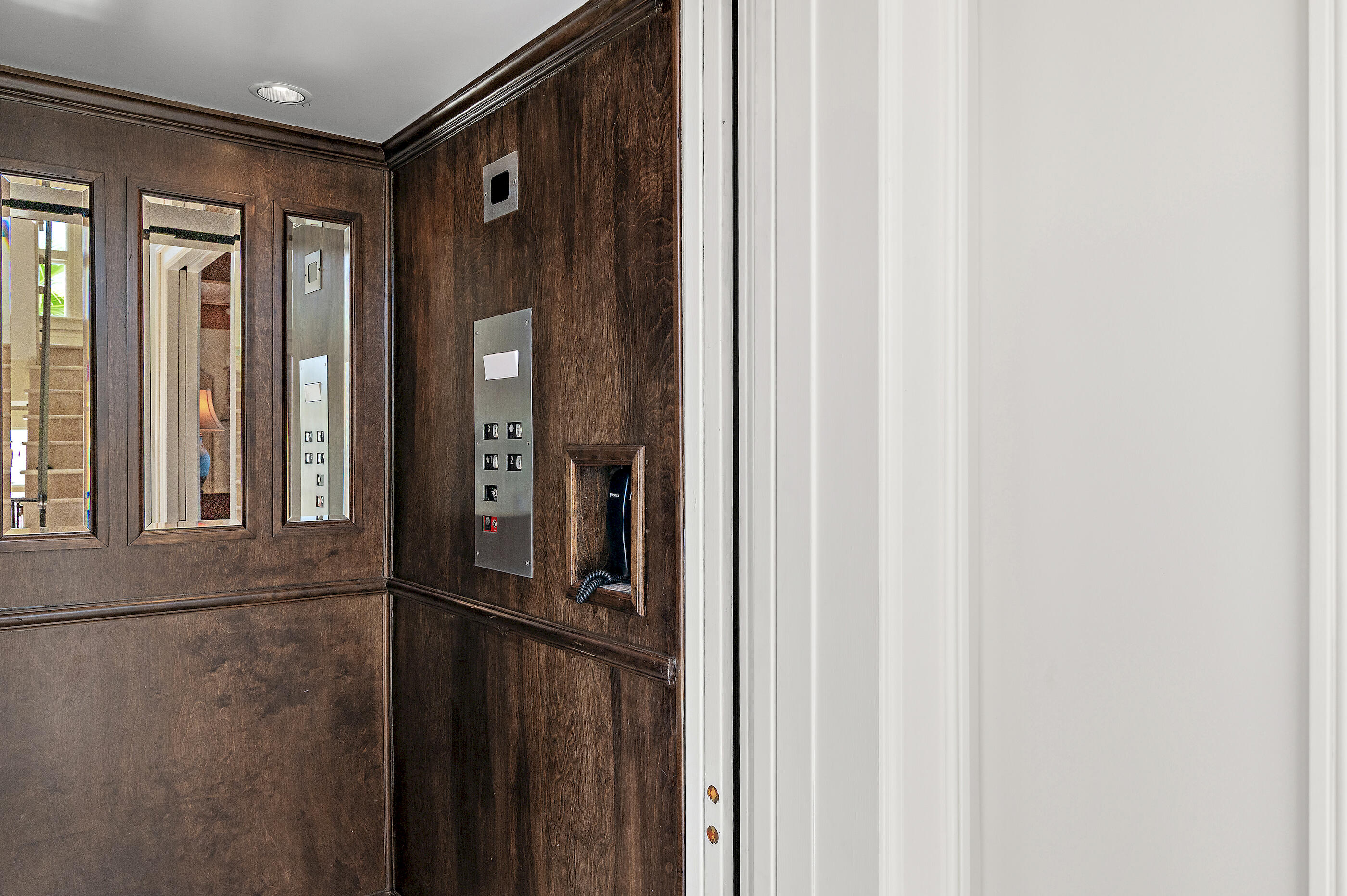 HOLIDAY ISLE - Residential