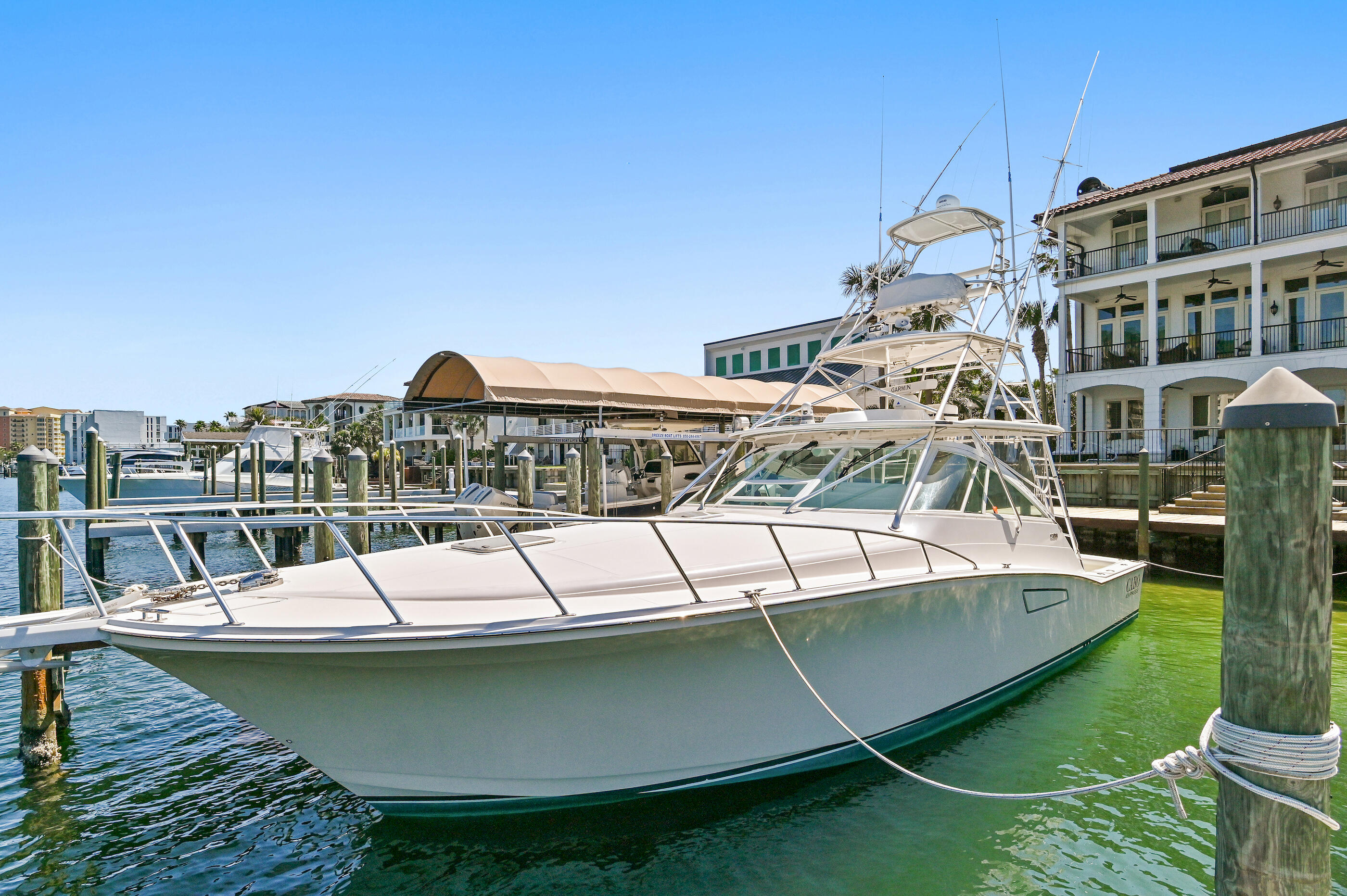 HOLIDAY ISLE - Residential