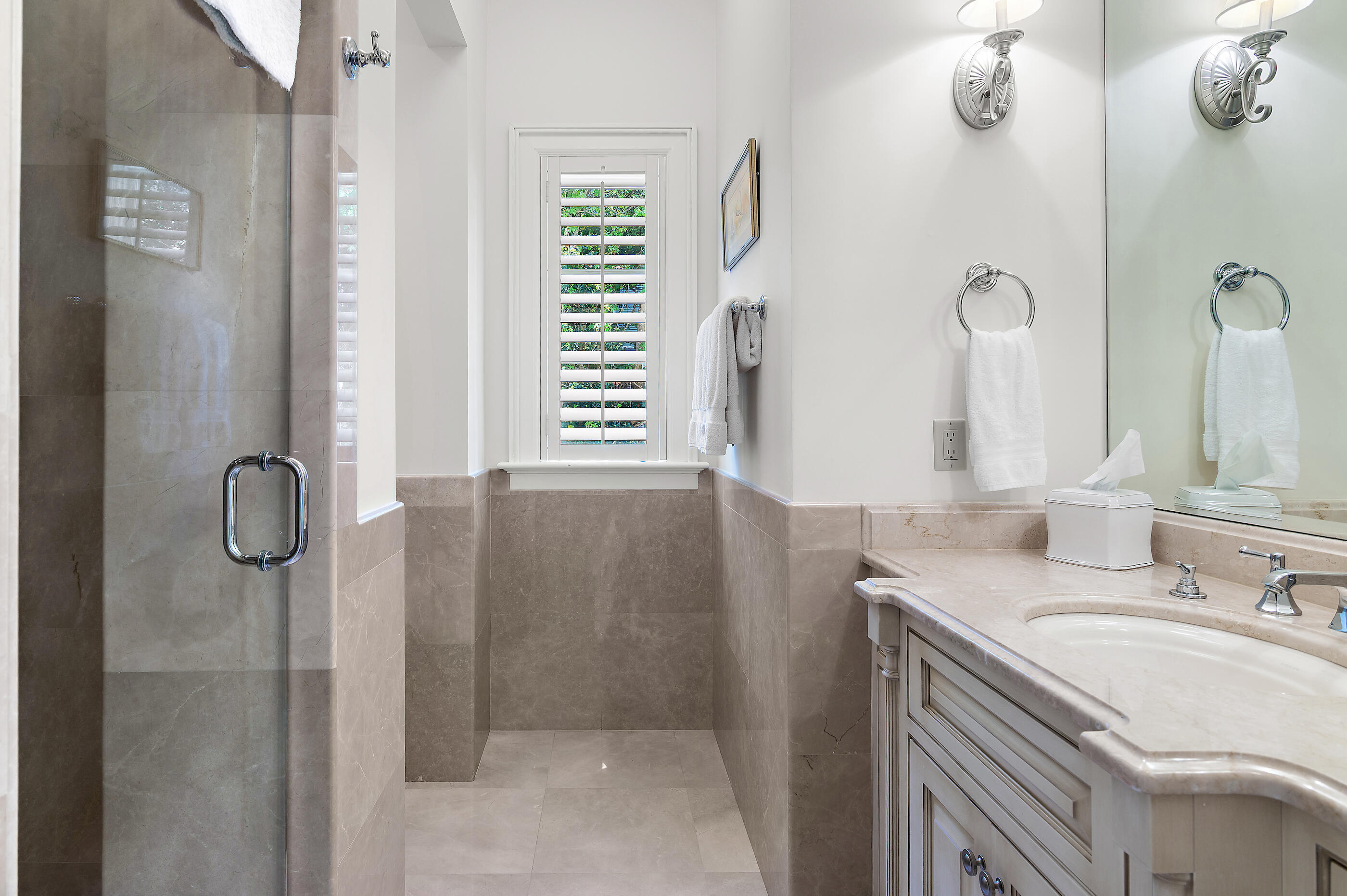 HOLIDAY ISLE - Residential