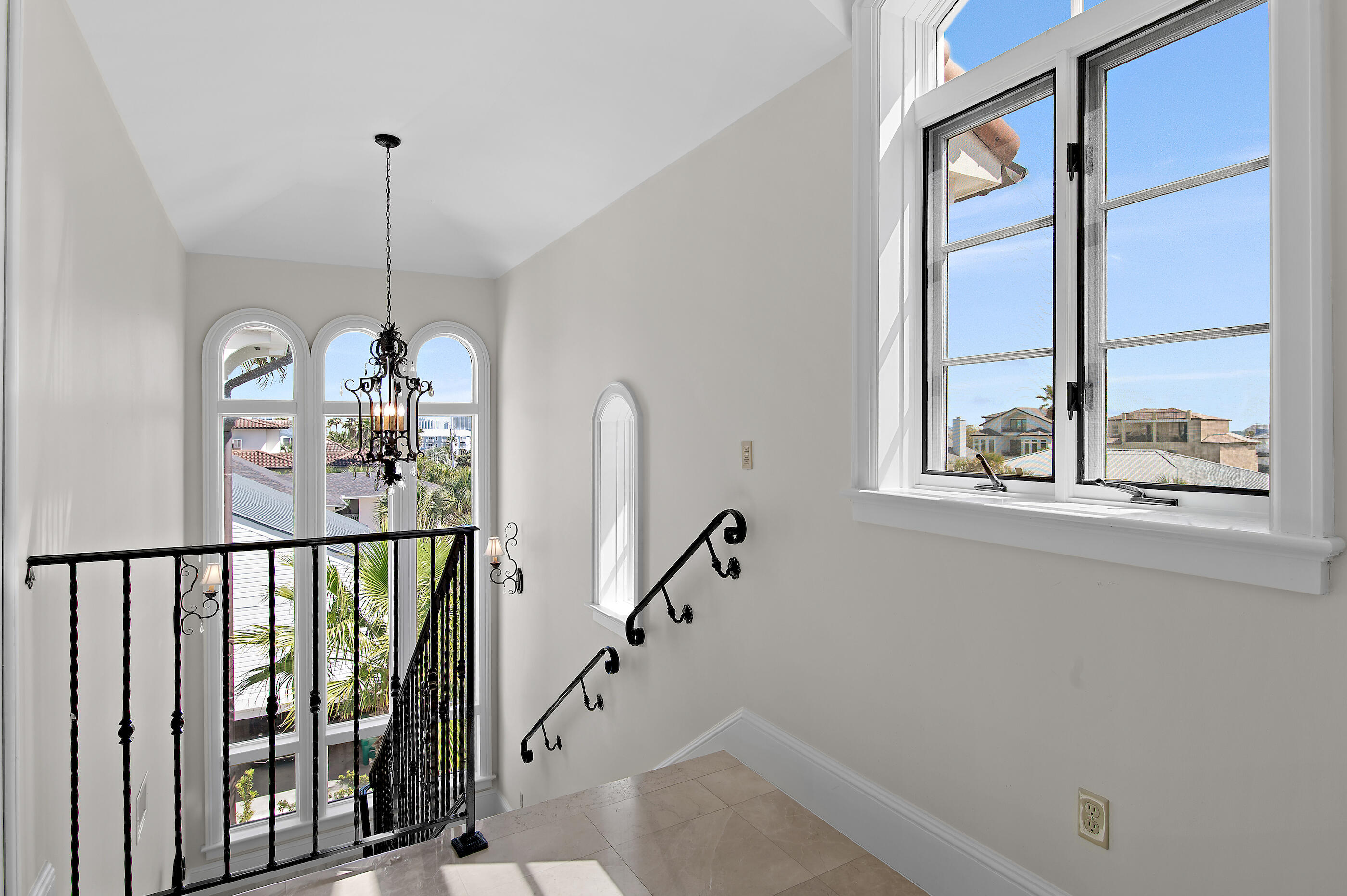 HOLIDAY ISLE - Residential