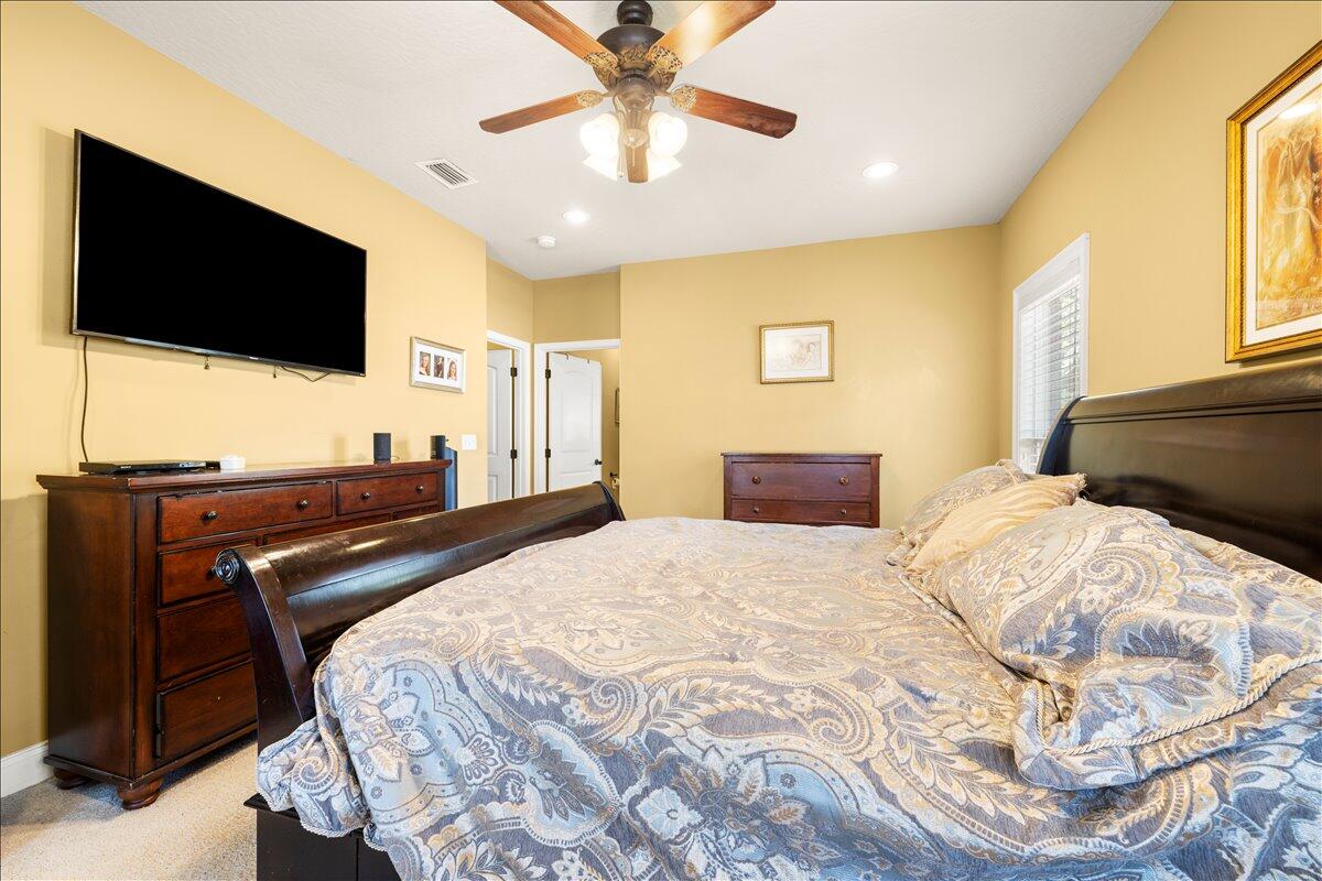 PLANTATION OAKS OF MARY ESTHER - Residential