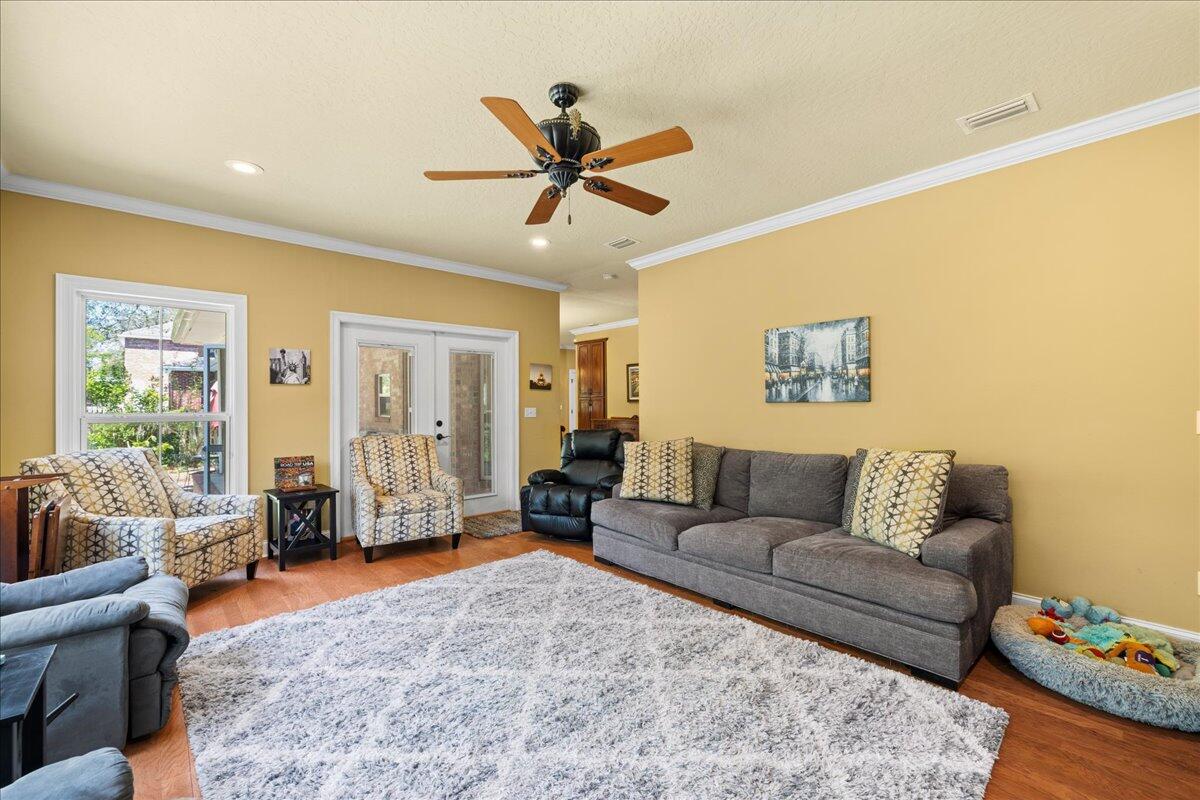 PLANTATION OAKS OF MARY ESTHER - Residential