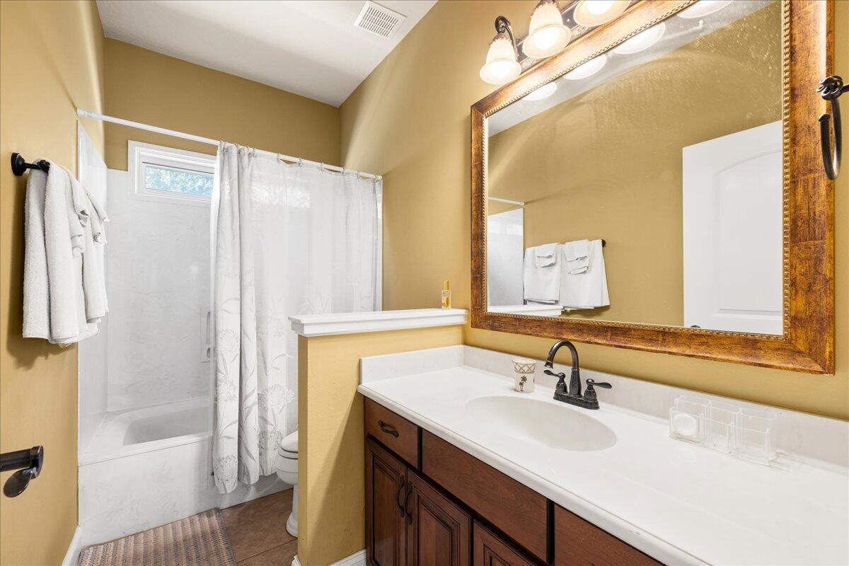 PLANTATION OAKS OF MARY ESTHER - Residential