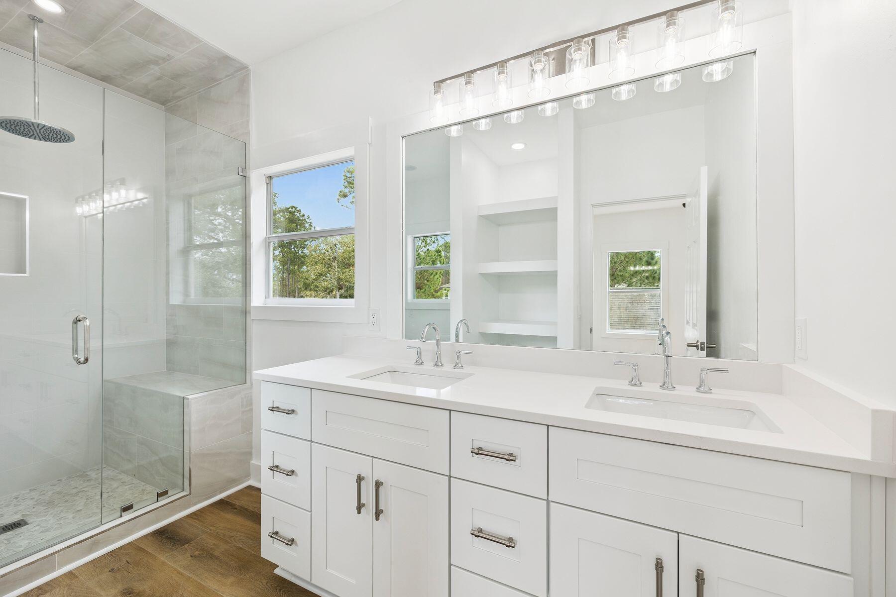 PINE TRACE - Residential