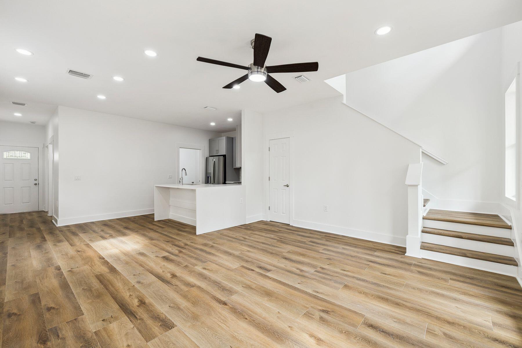 PINE TRACE - Residential