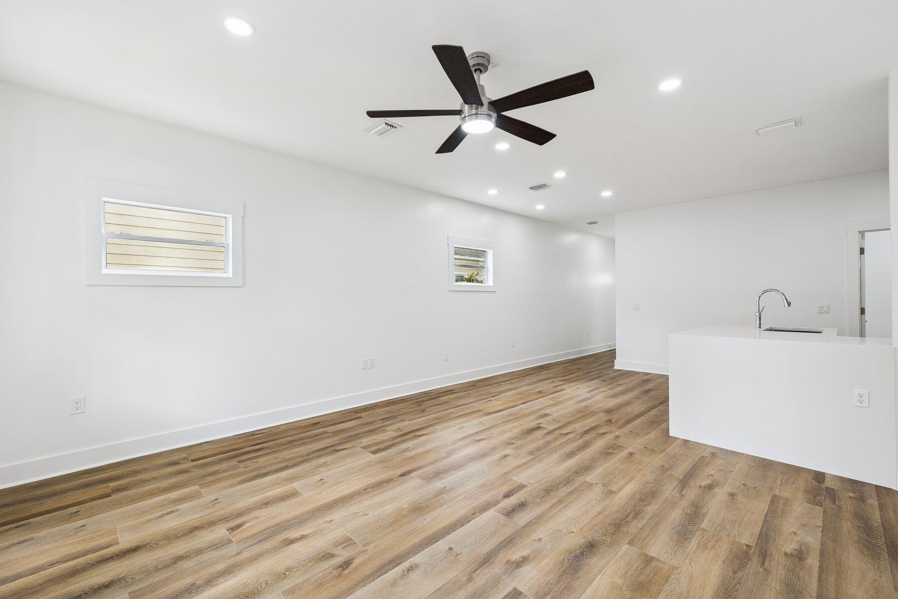 PINE TRACE - Residential