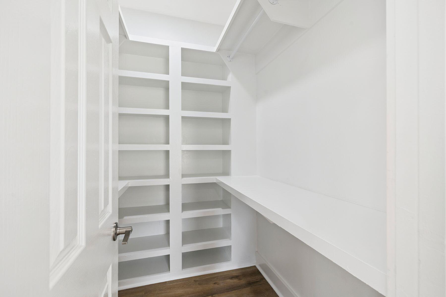 PINE TRACE - Residential