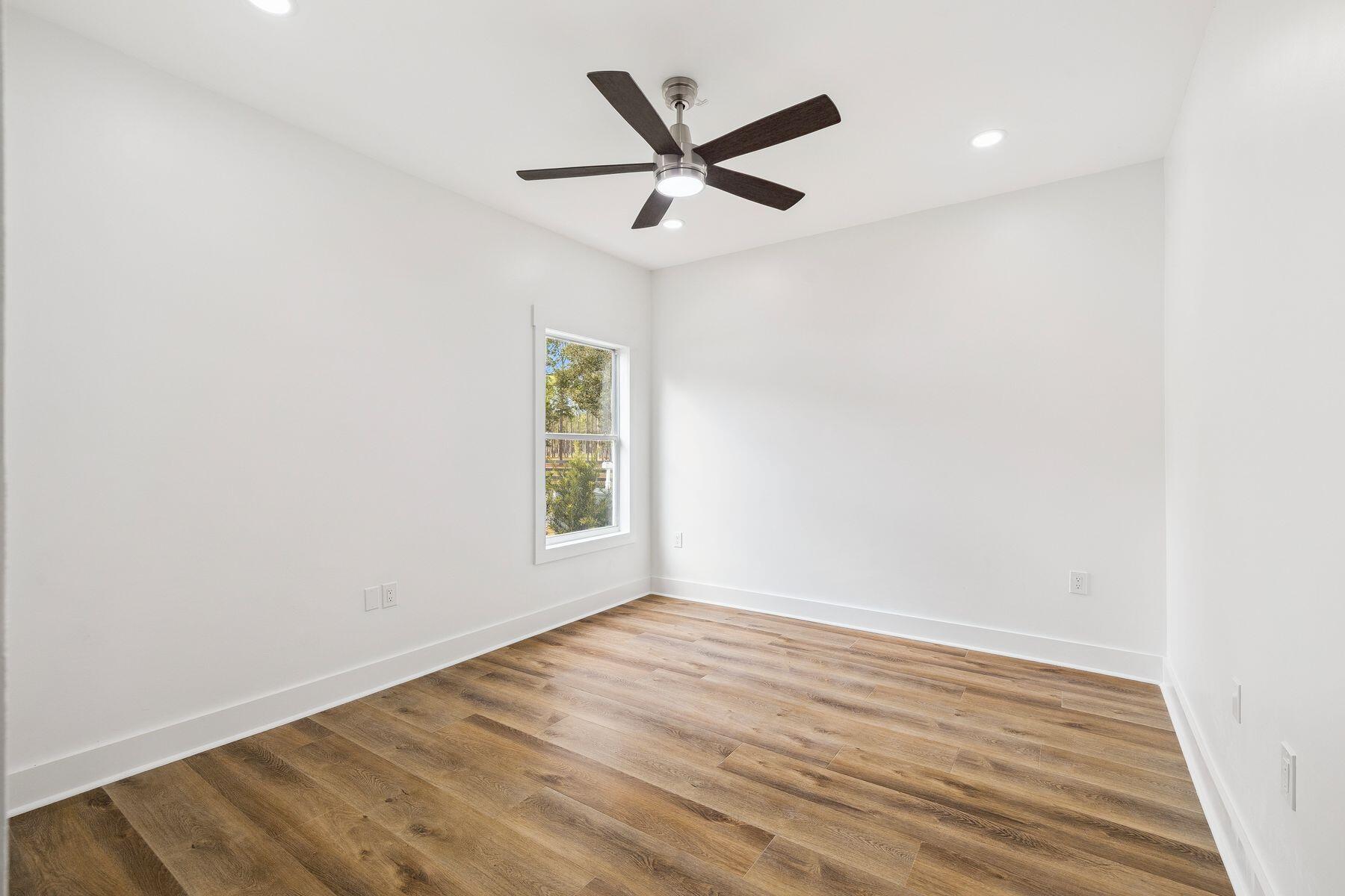 PINE TRACE - Residential