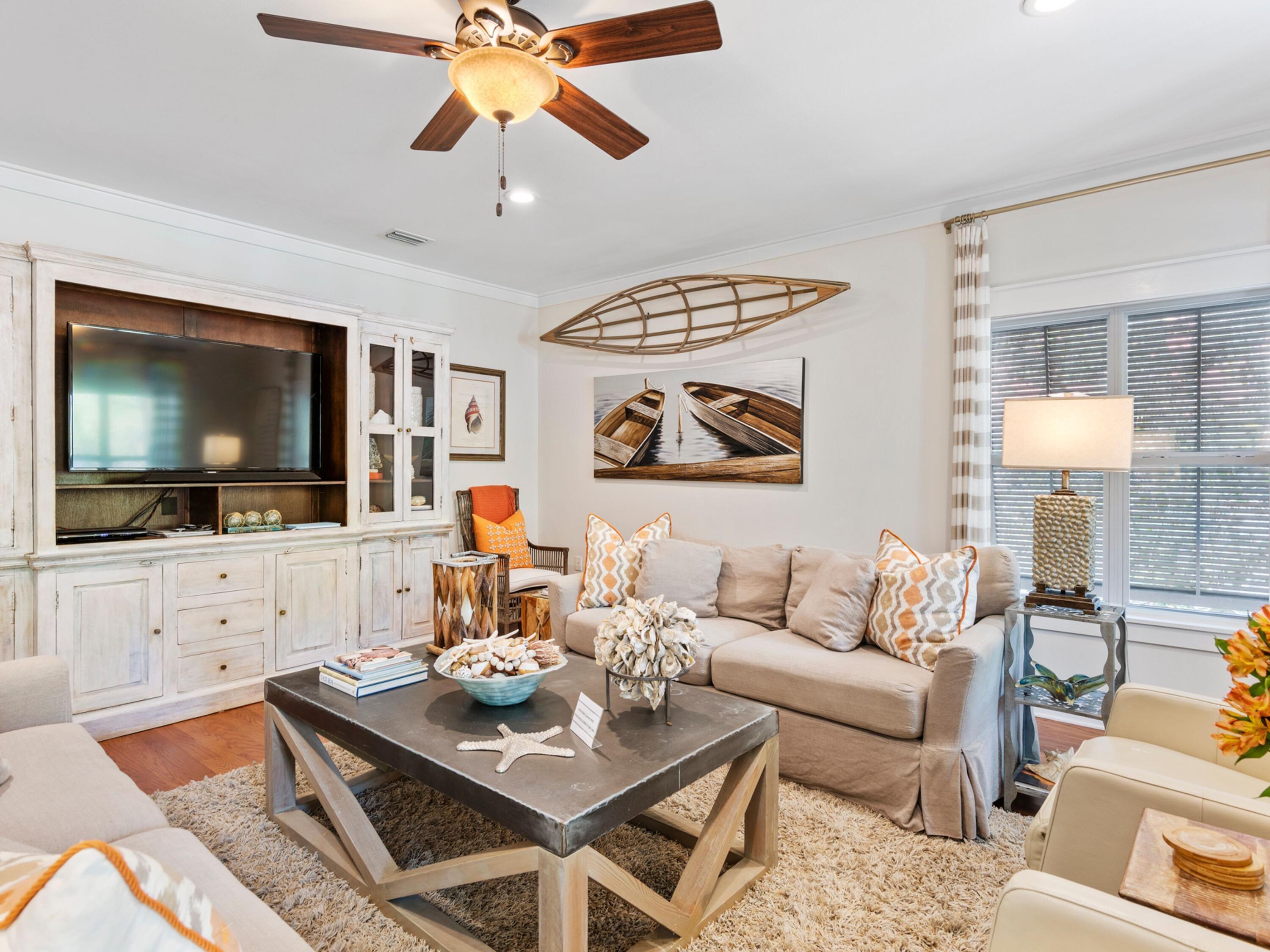 EASTERN LAKE ESTATES - Residential