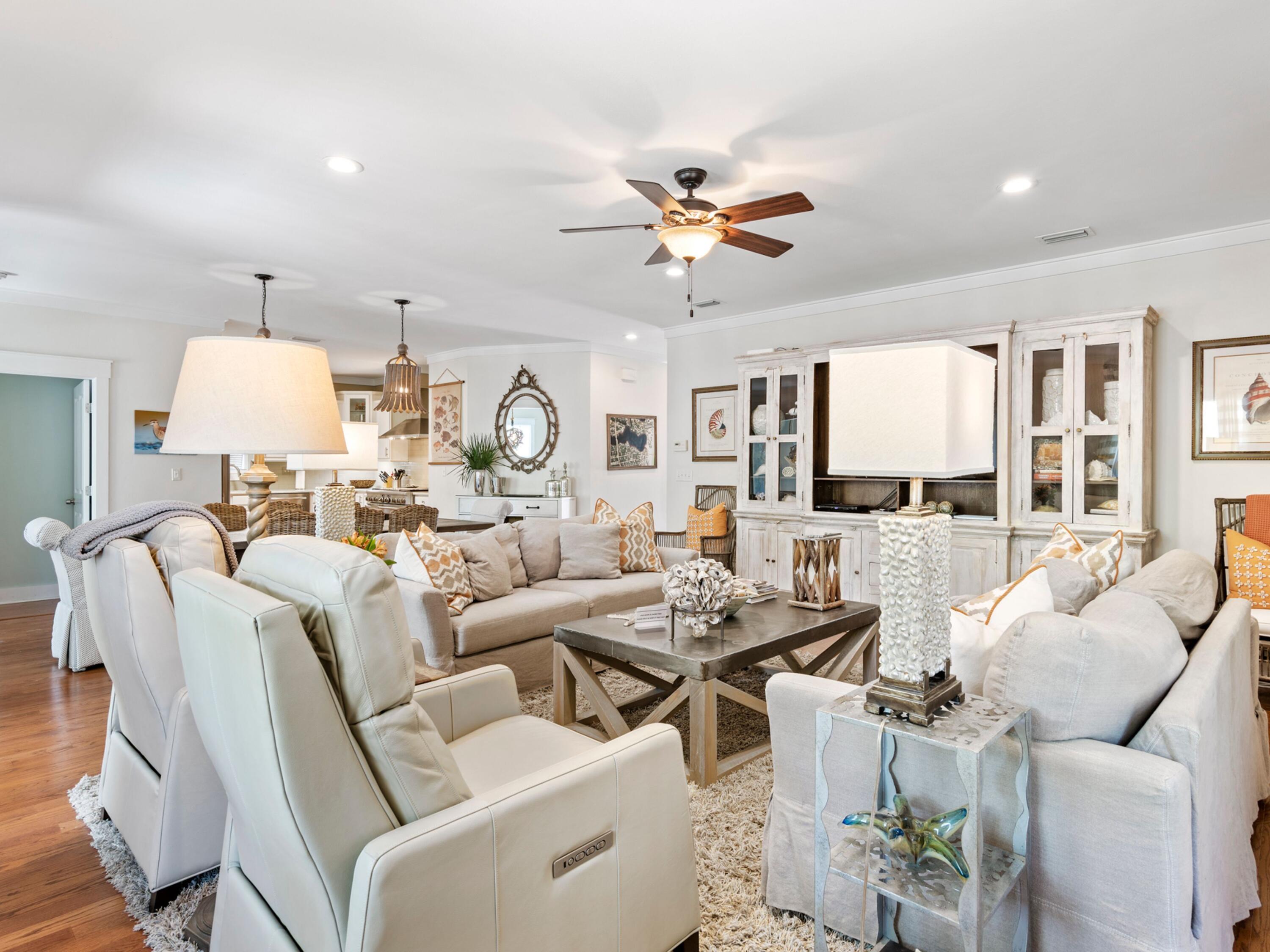 EASTERN LAKE ESTATES - Residential