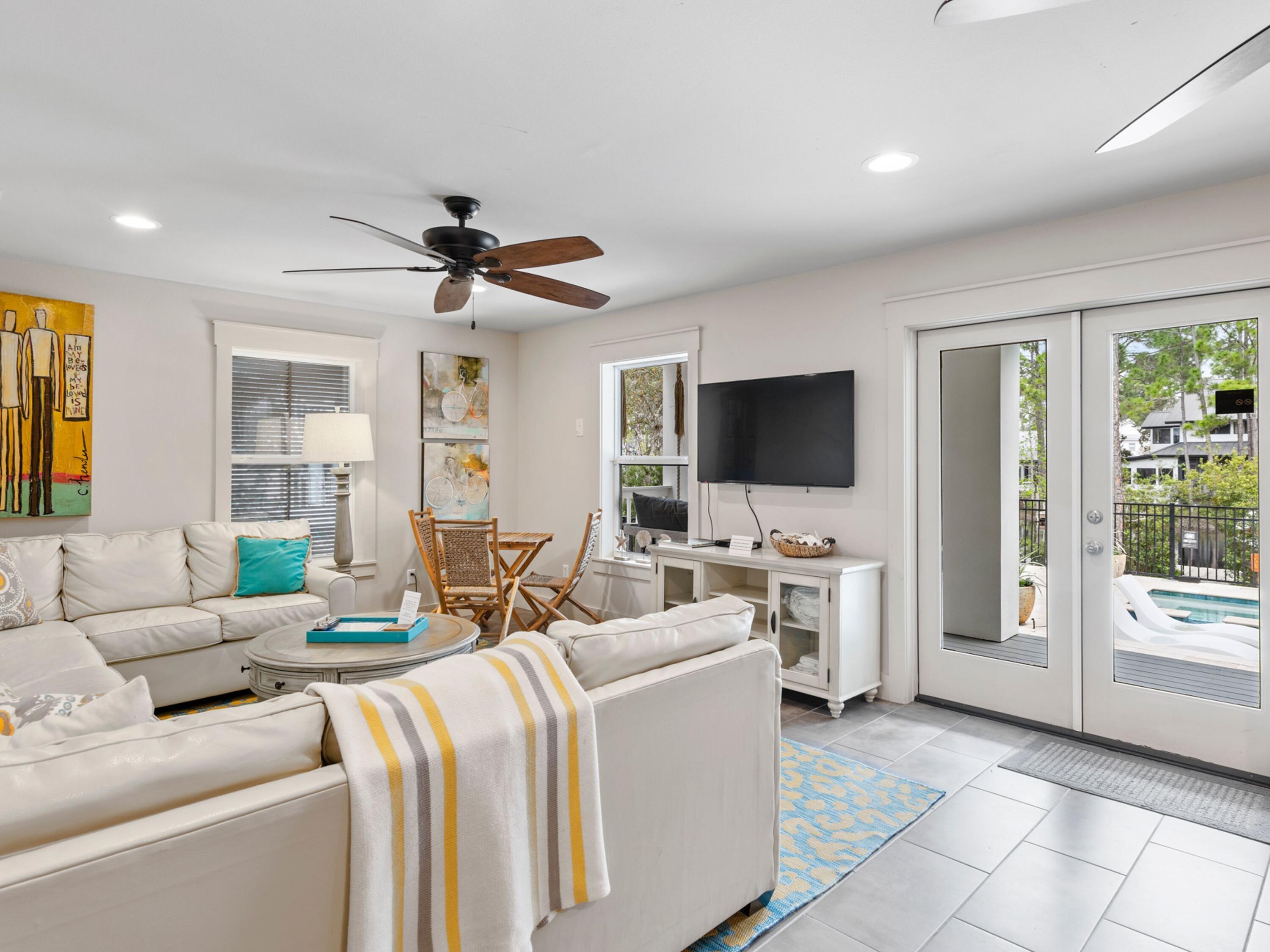 EASTERN LAKE ESTATES - Residential