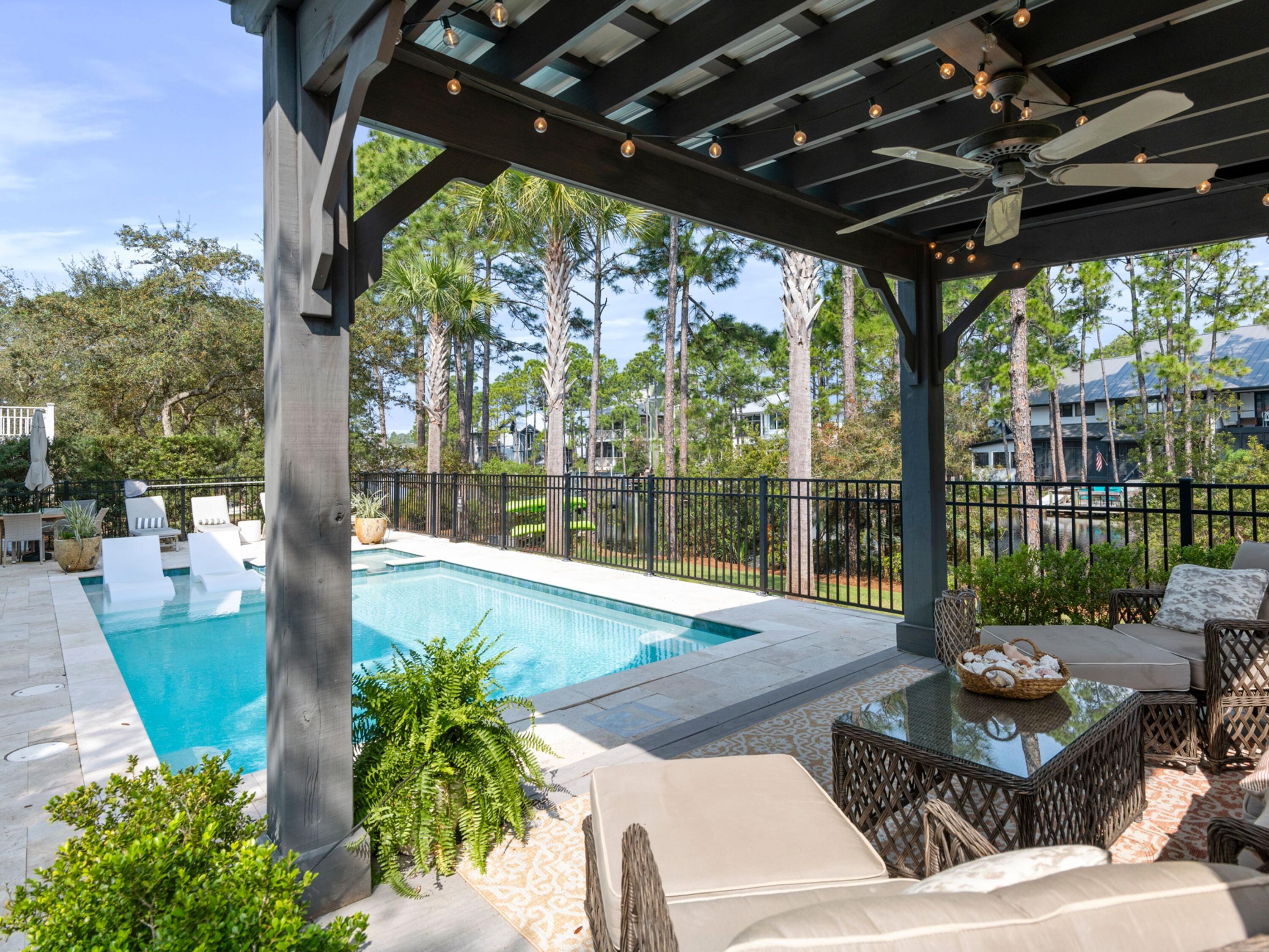 EASTERN LAKE ESTATES - Residential