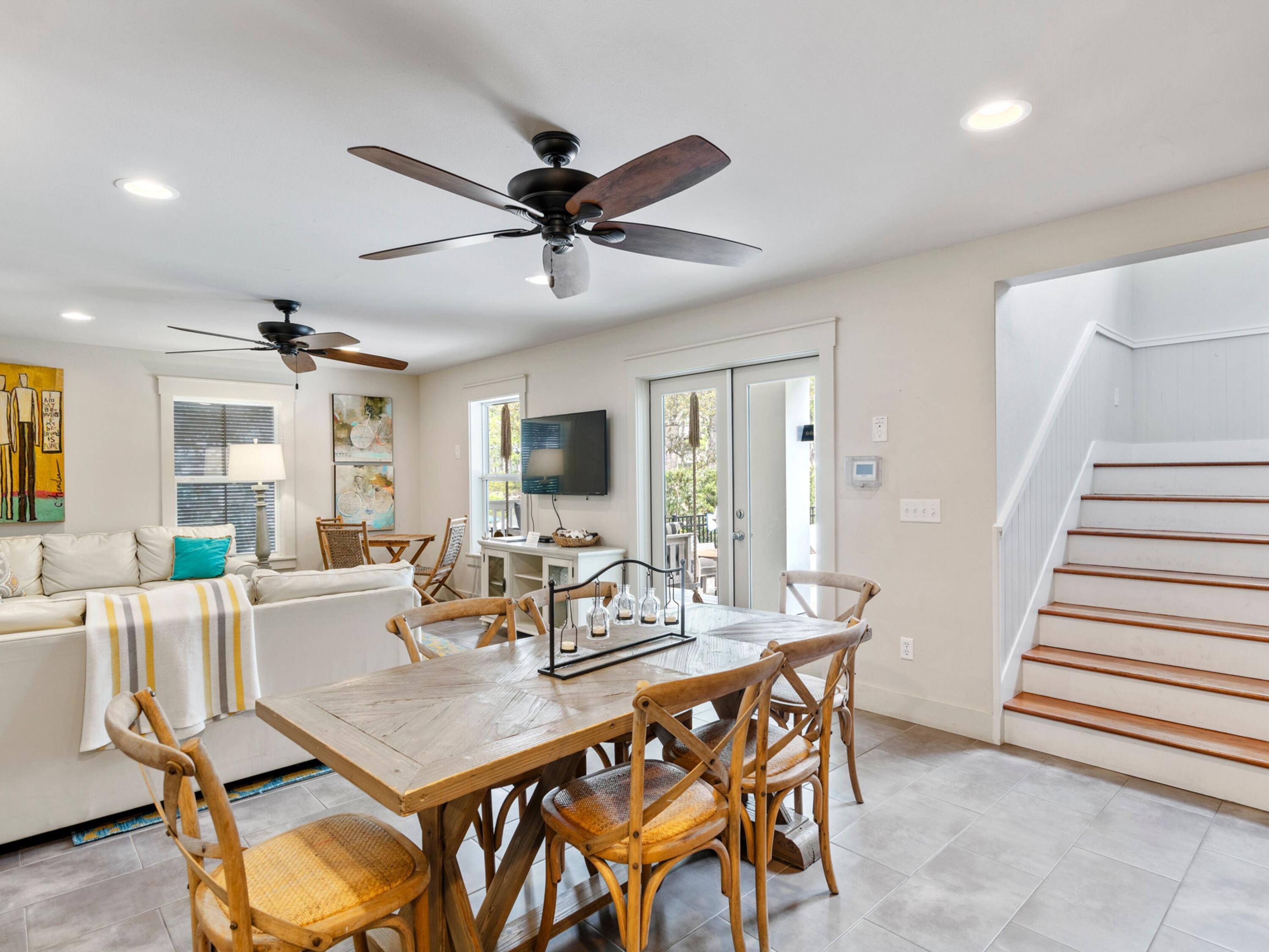 EASTERN LAKE ESTATES - Residential