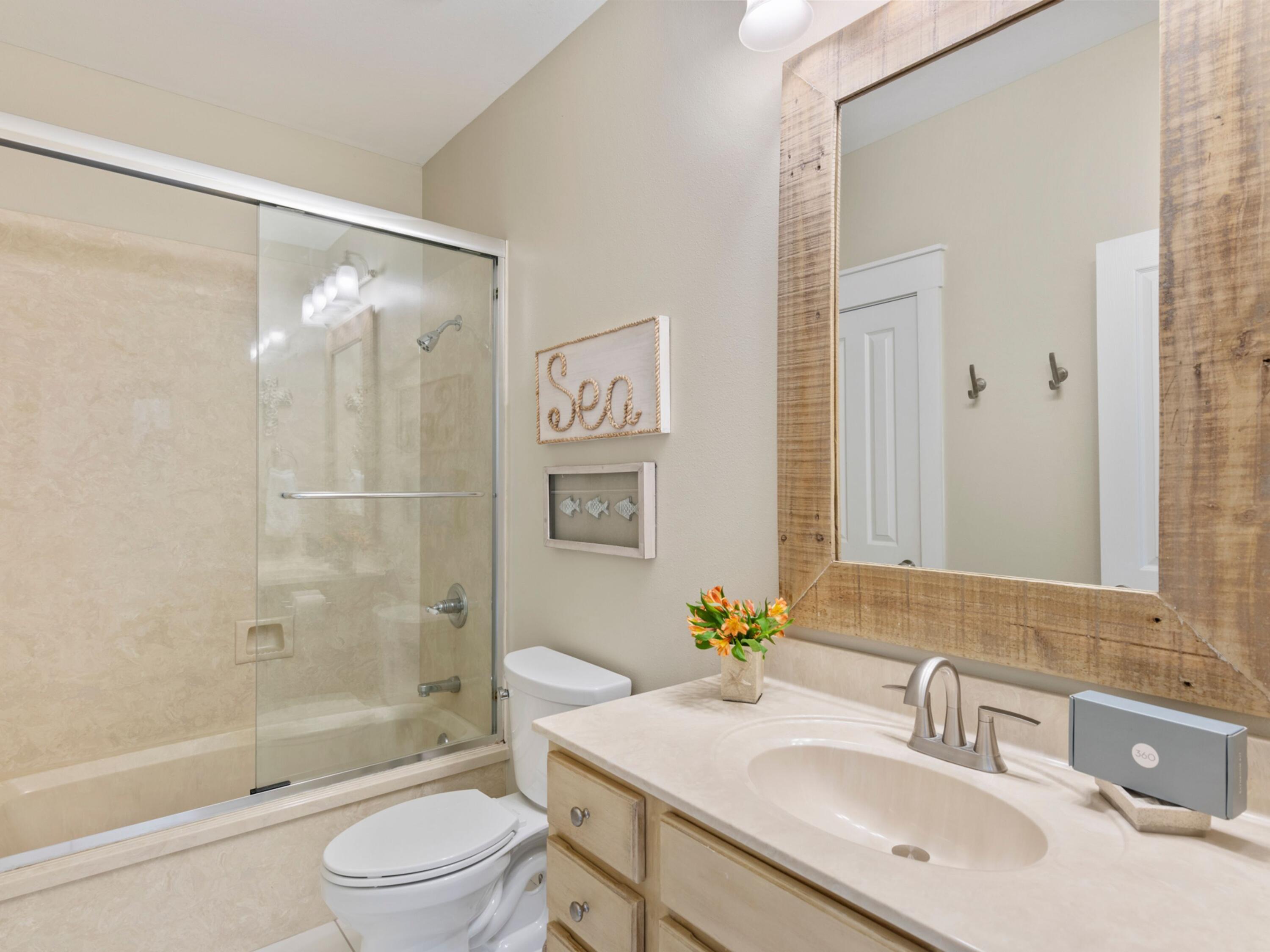 EASTERN LAKE ESTATES - Residential