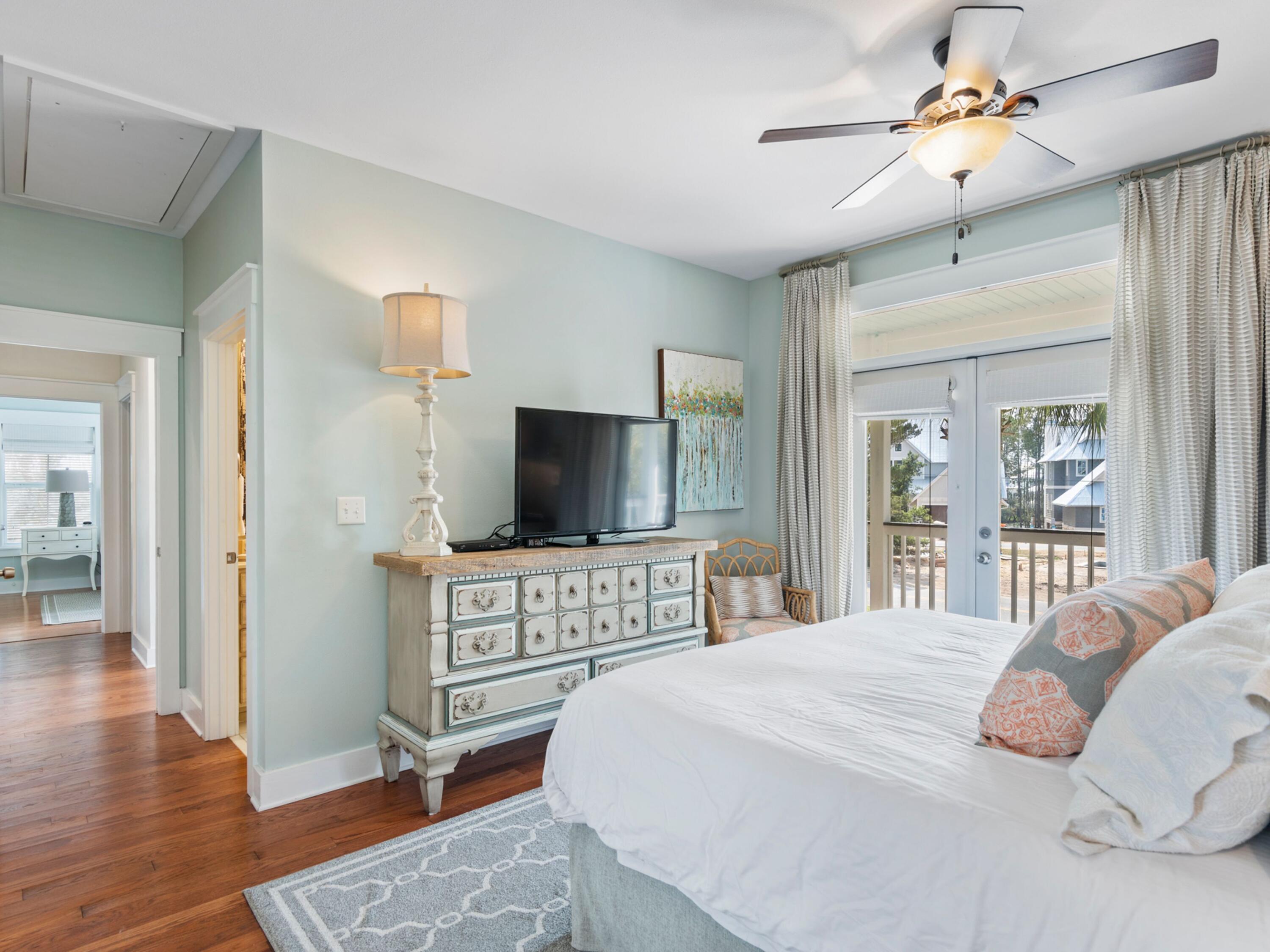 EASTERN LAKE ESTATES - Residential