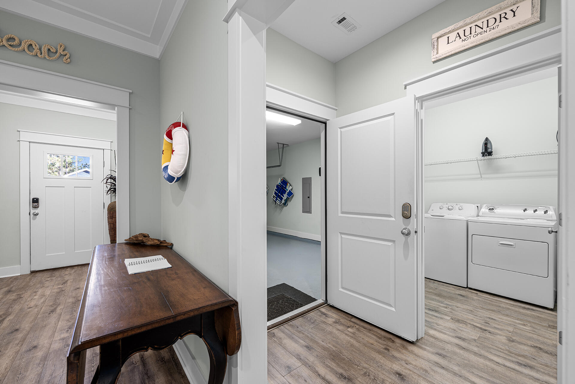 TOWN OF SANTA ROSA - Residential