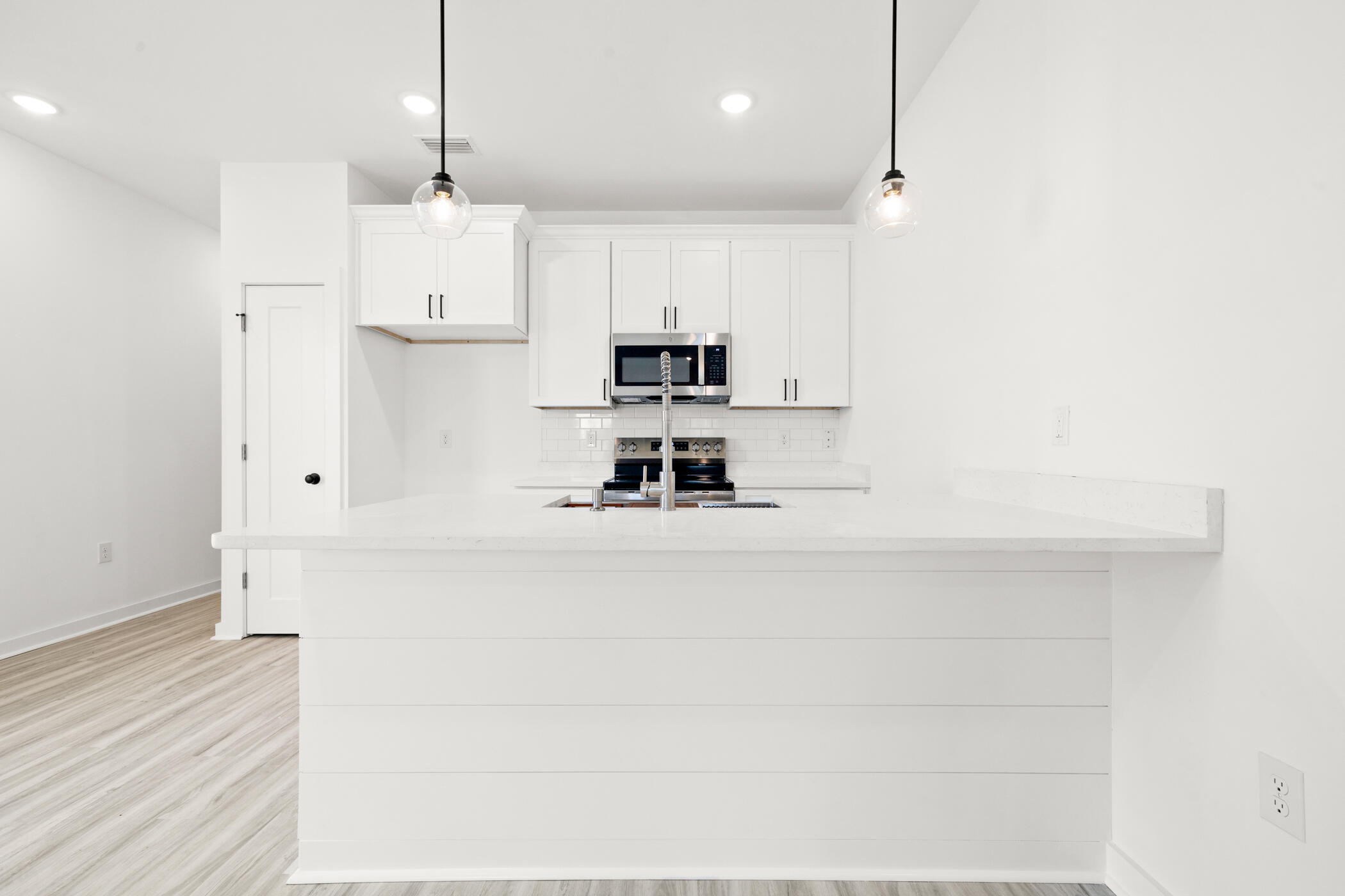 NO RECORDED SUBDIVISION - Residential