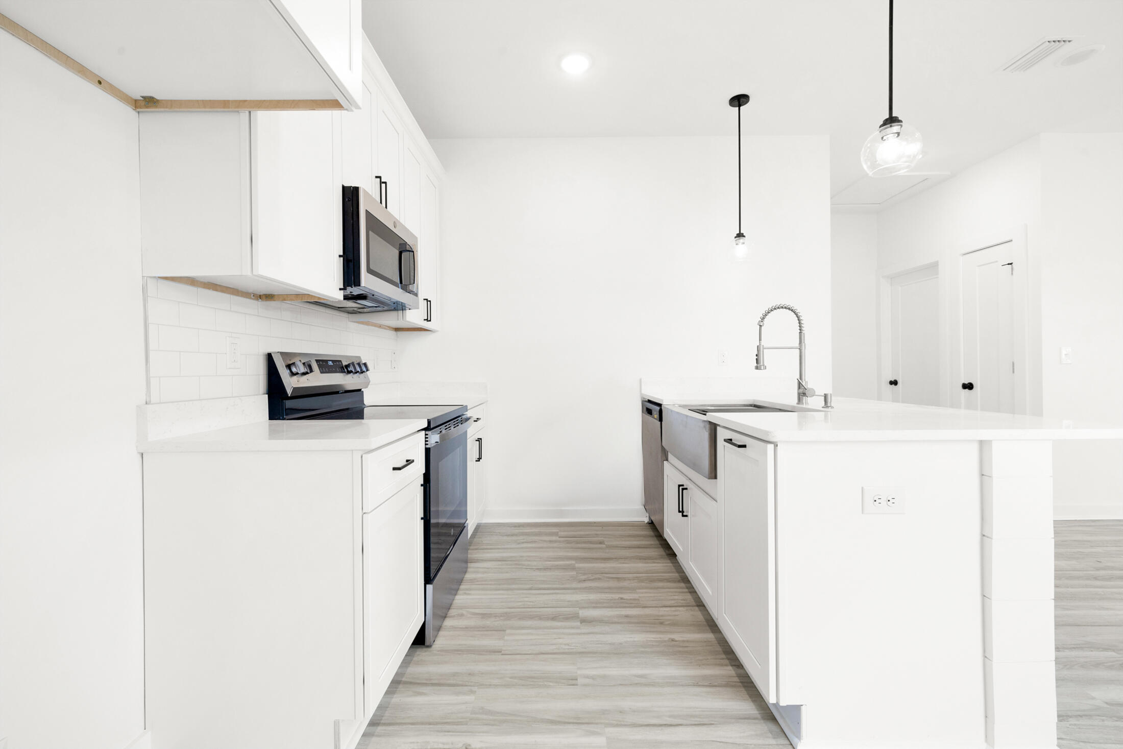 NO RECORDED SUBDIVISION - Residential