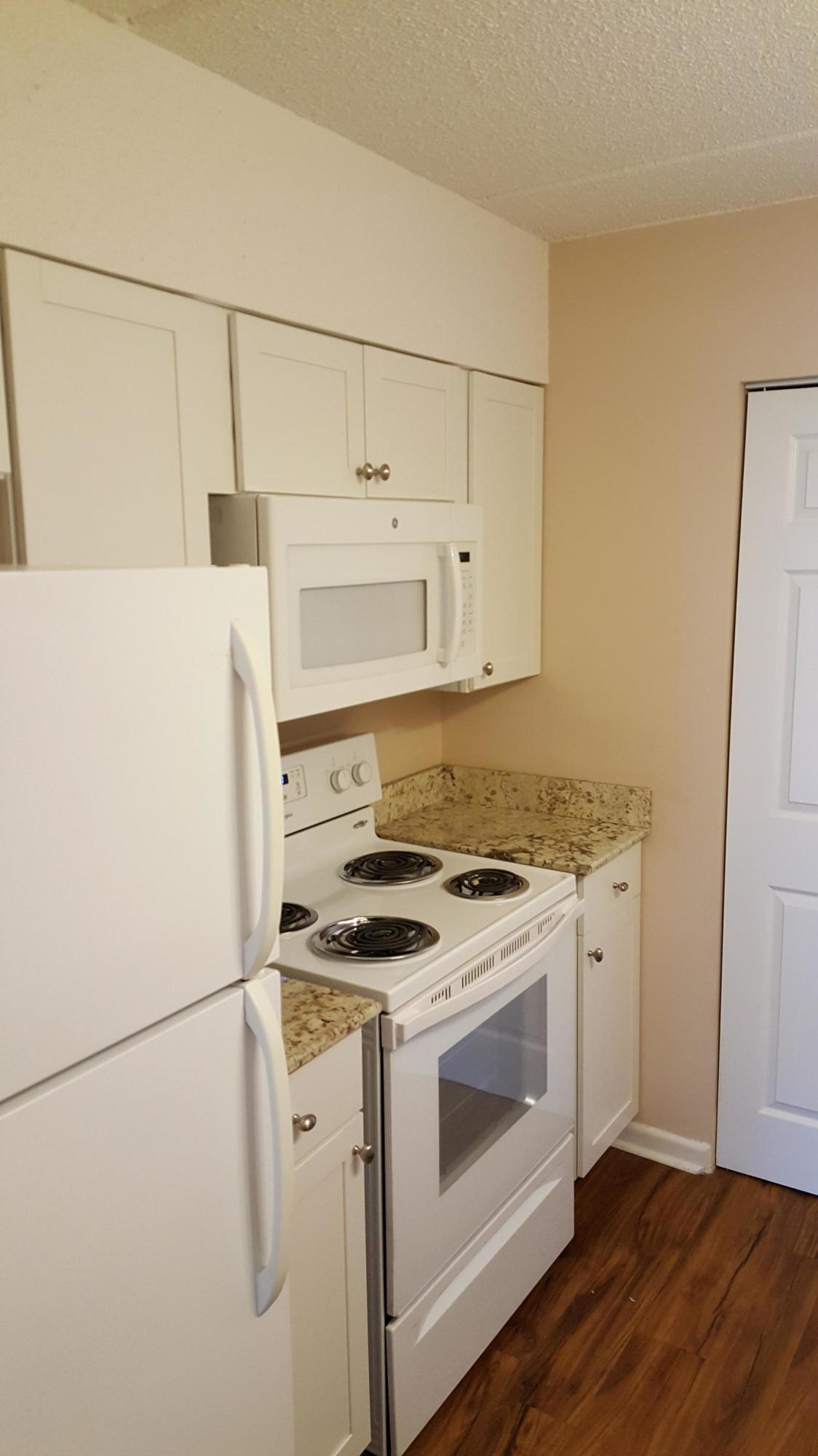 CEDARS CONDO - Residential