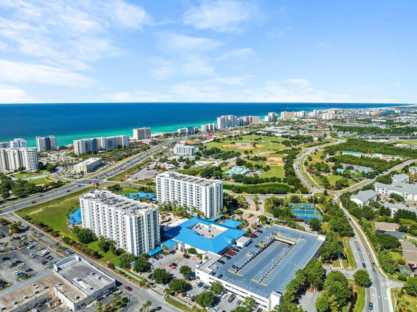 THE PALMS OF DESTIN - Residential